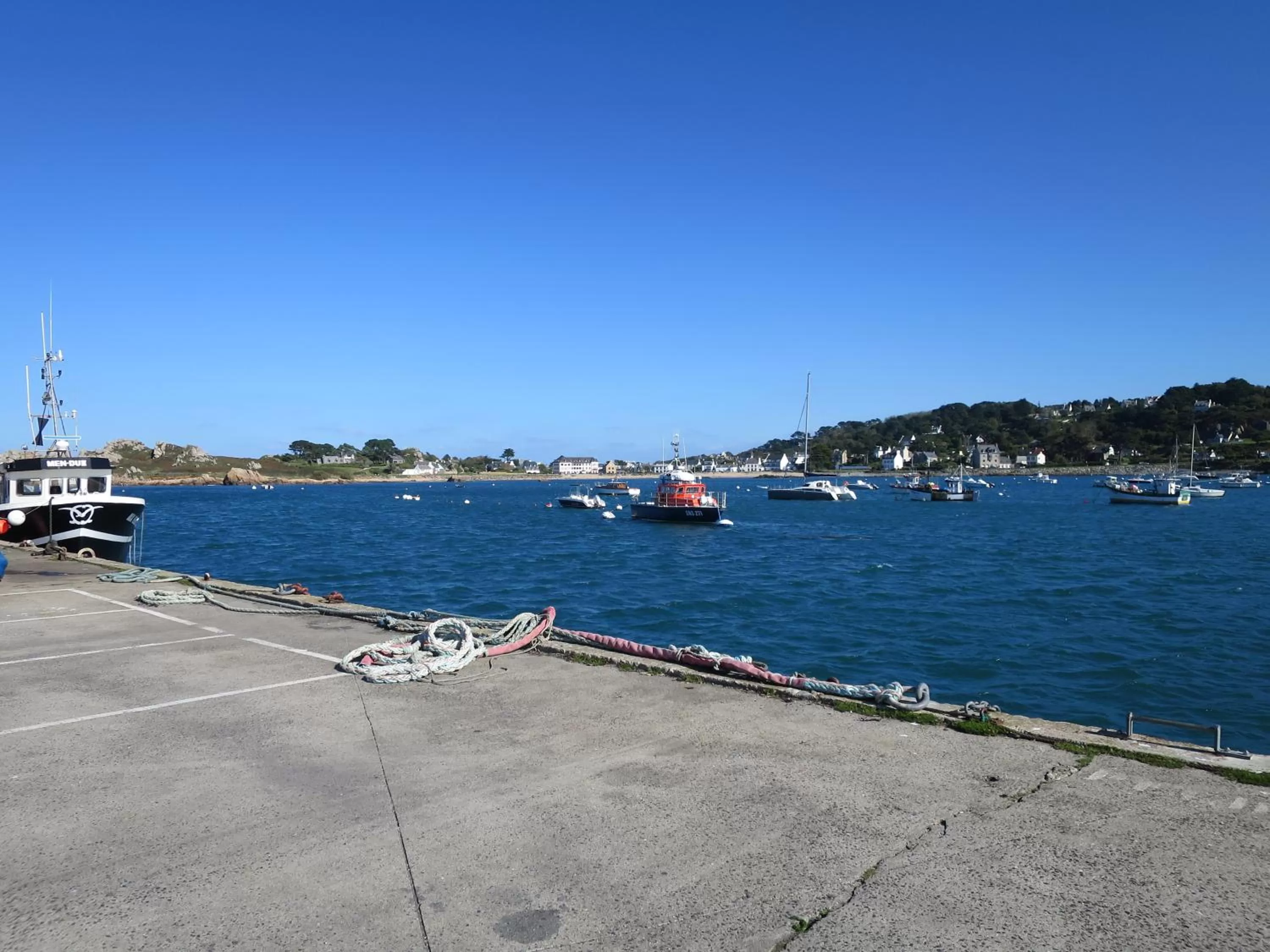 Nearby landmark, Beach in KerBlondel