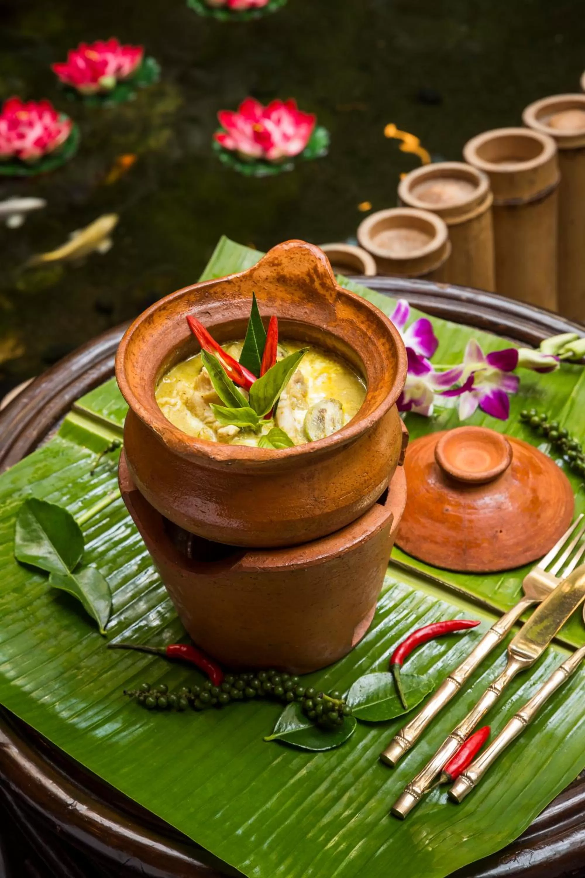 Food in Mövenpick Grand Al Bustan