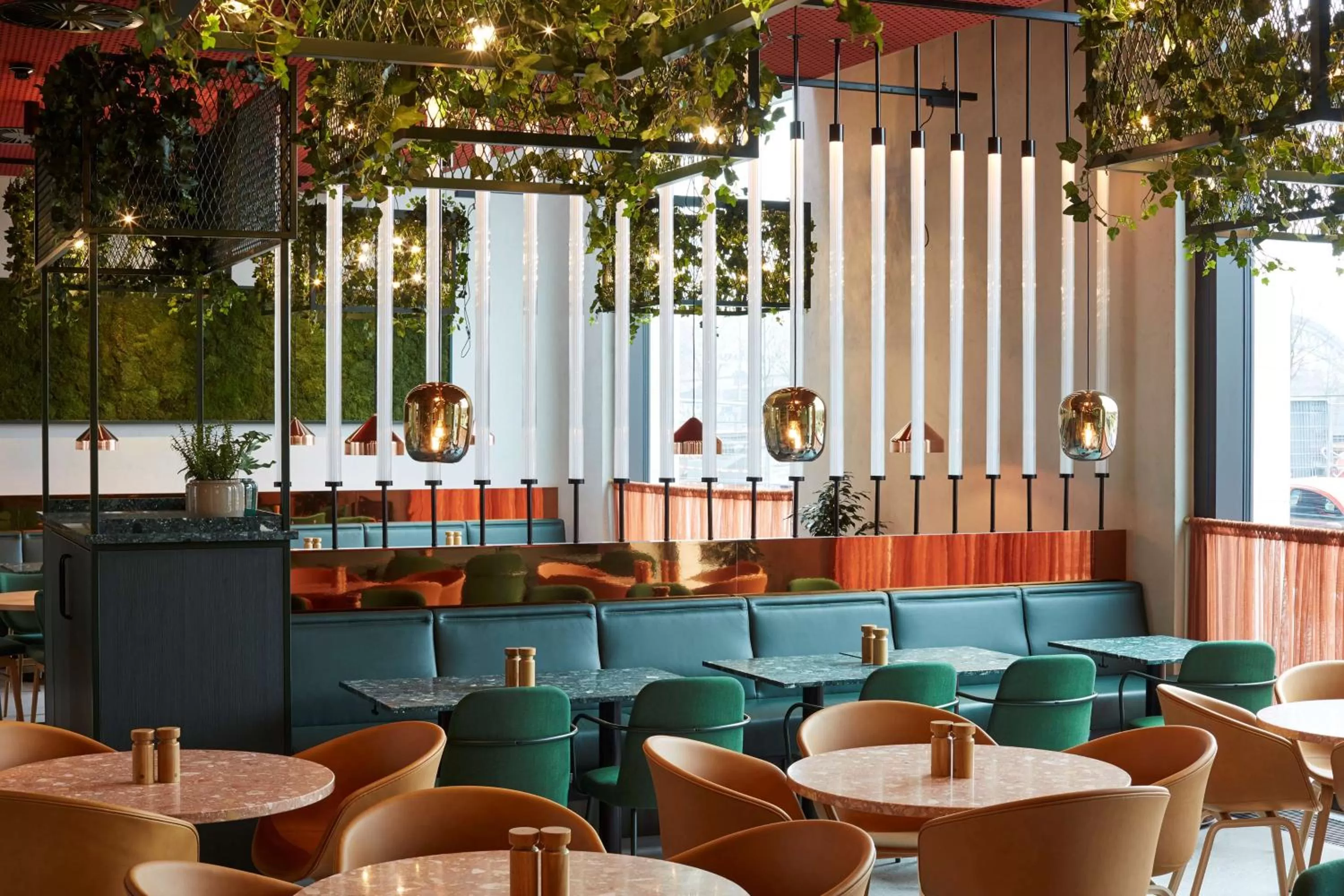 Restaurant/places to eat in Scandic Frankfurt Hafenpark