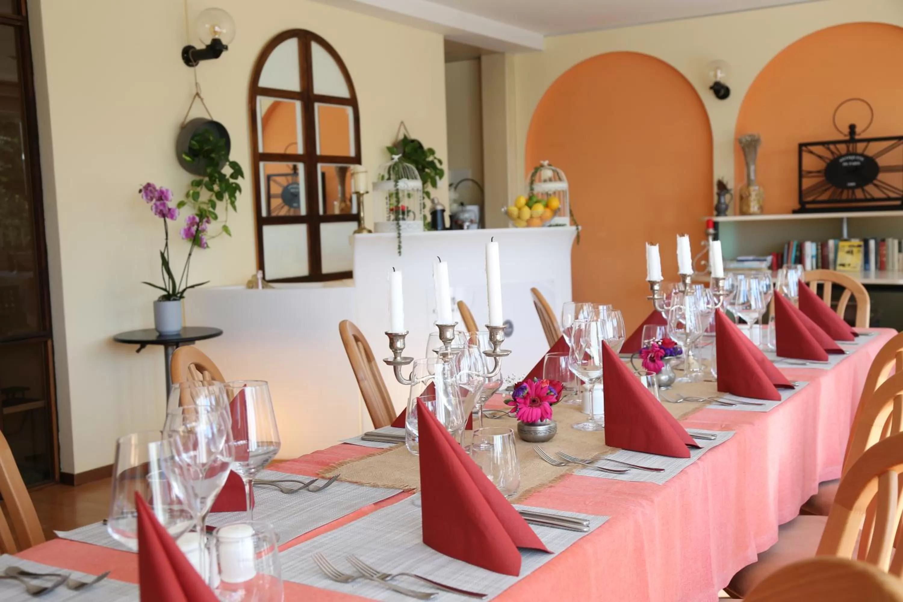 Restaurant/places to eat in Al Pozz Boutique Resort