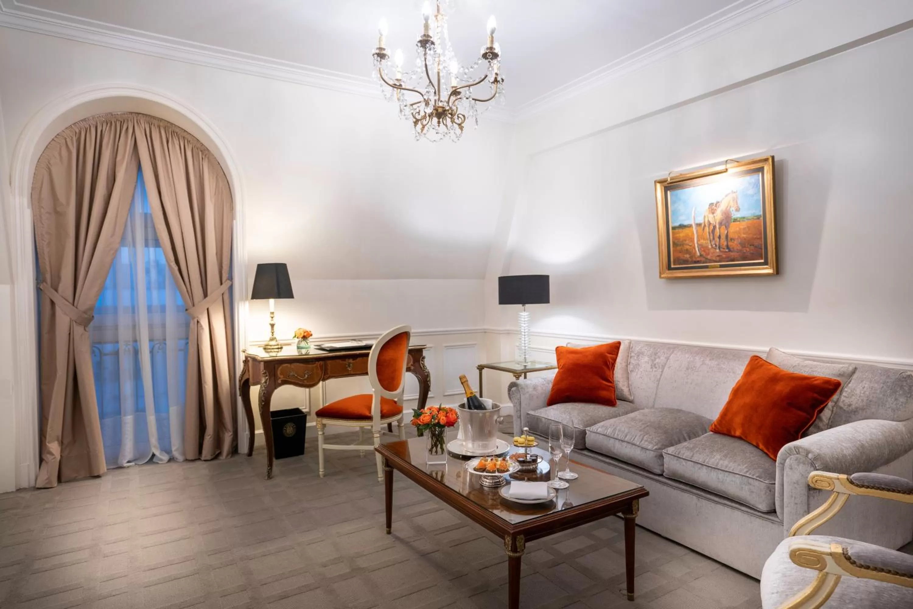 Seating area in Alvear Palace Hotel - Leading Hotels of the World