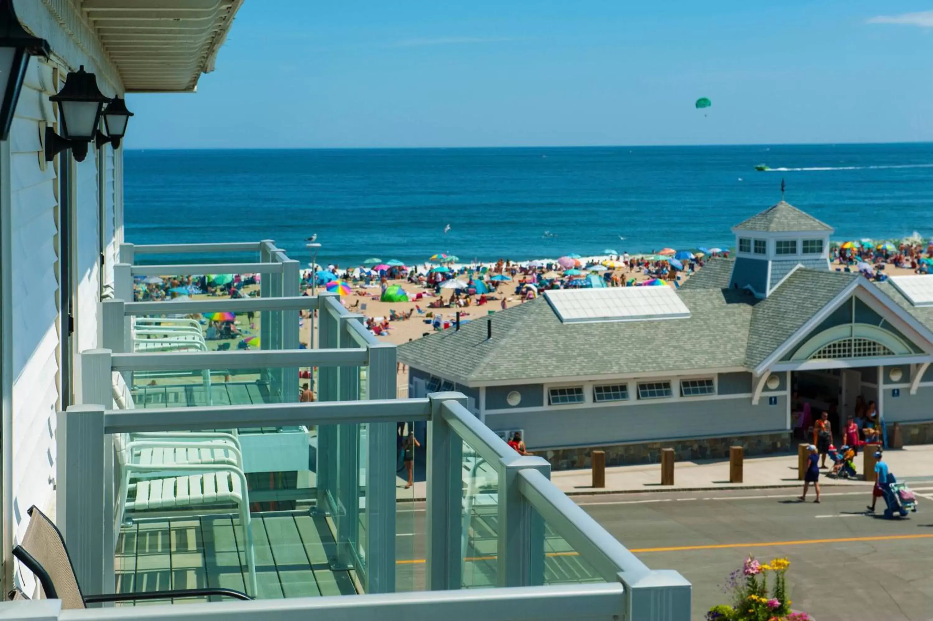 King Room with Partial Ocean View in Ashworth by the Sea King Room with Partial Ocean View in Ashworth by the Sea