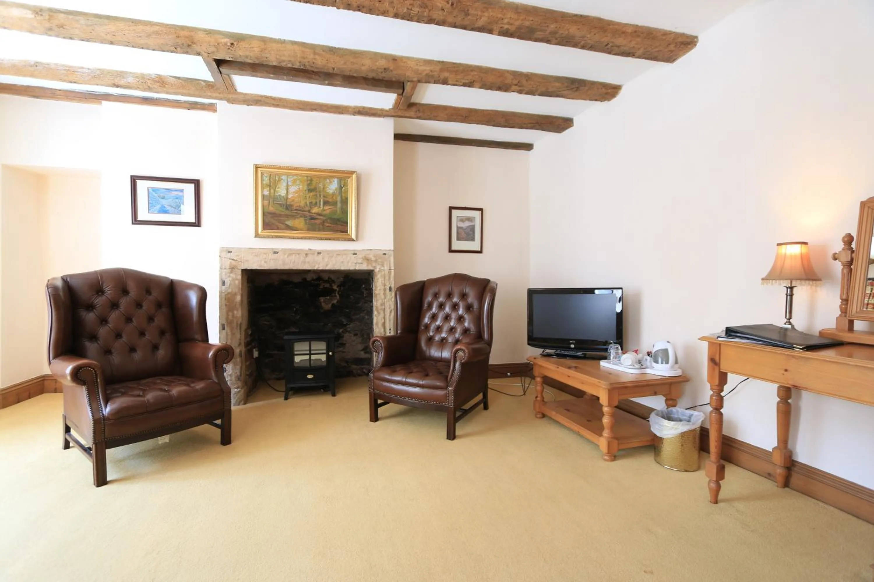 Seating area in Centre Of Britain Hotel