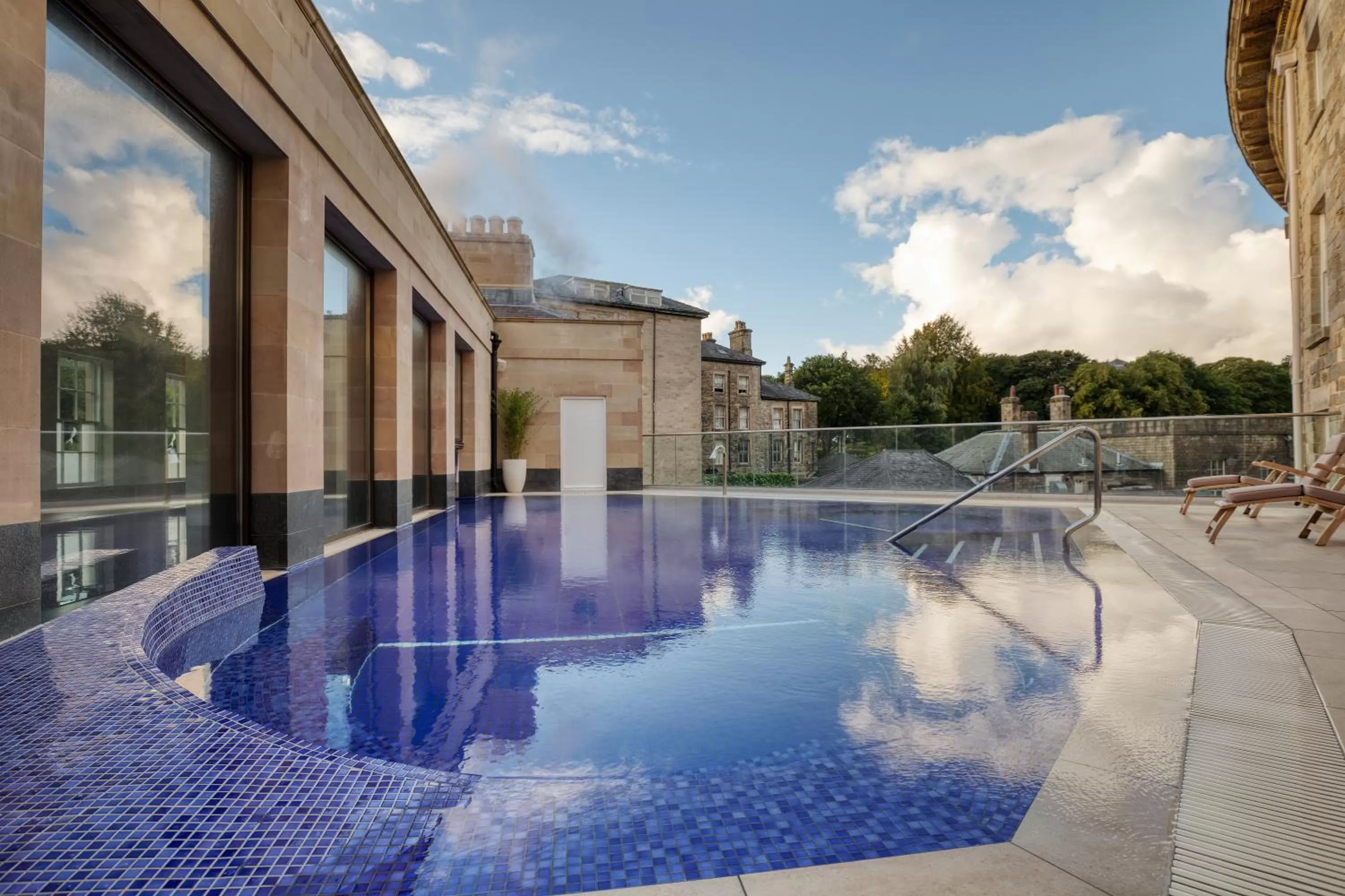 Swimming pool in Ensana Buxton Crescent