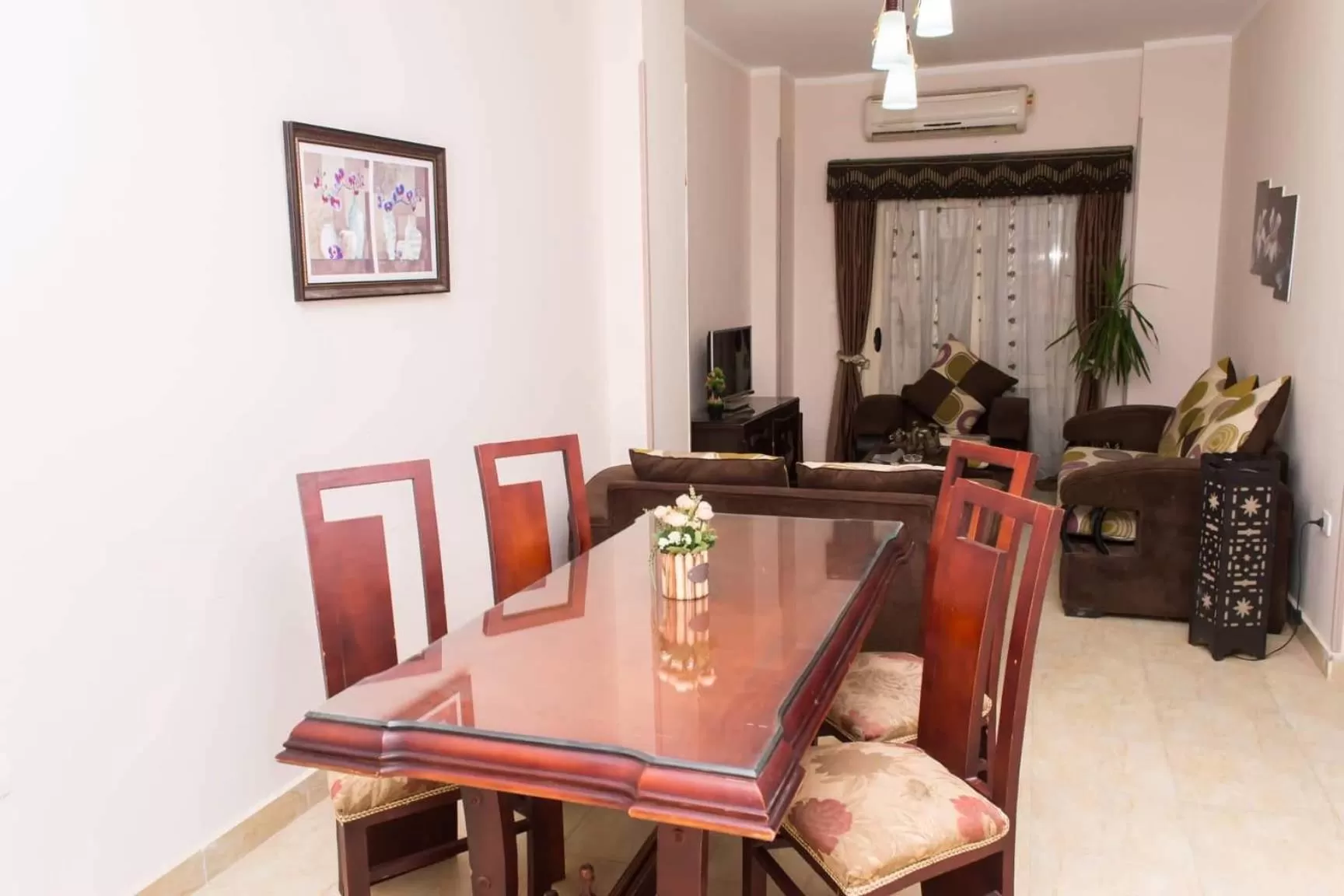 Dining area, Restaurant/Places to Eat in Charbel apartments