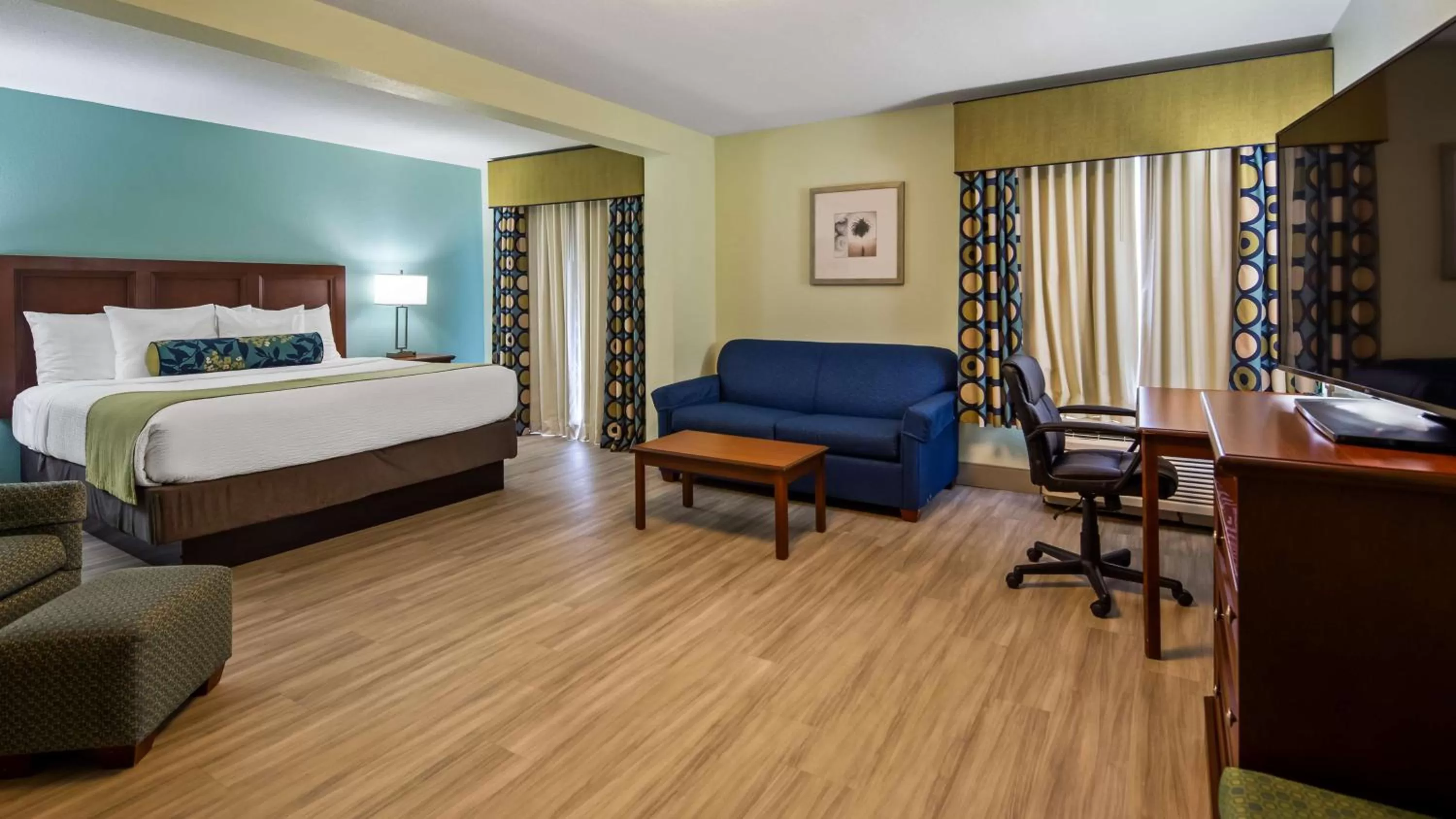 Executive King Room - Non-Smoking in Best Western Plus Myrtle Beach@Intracoastal