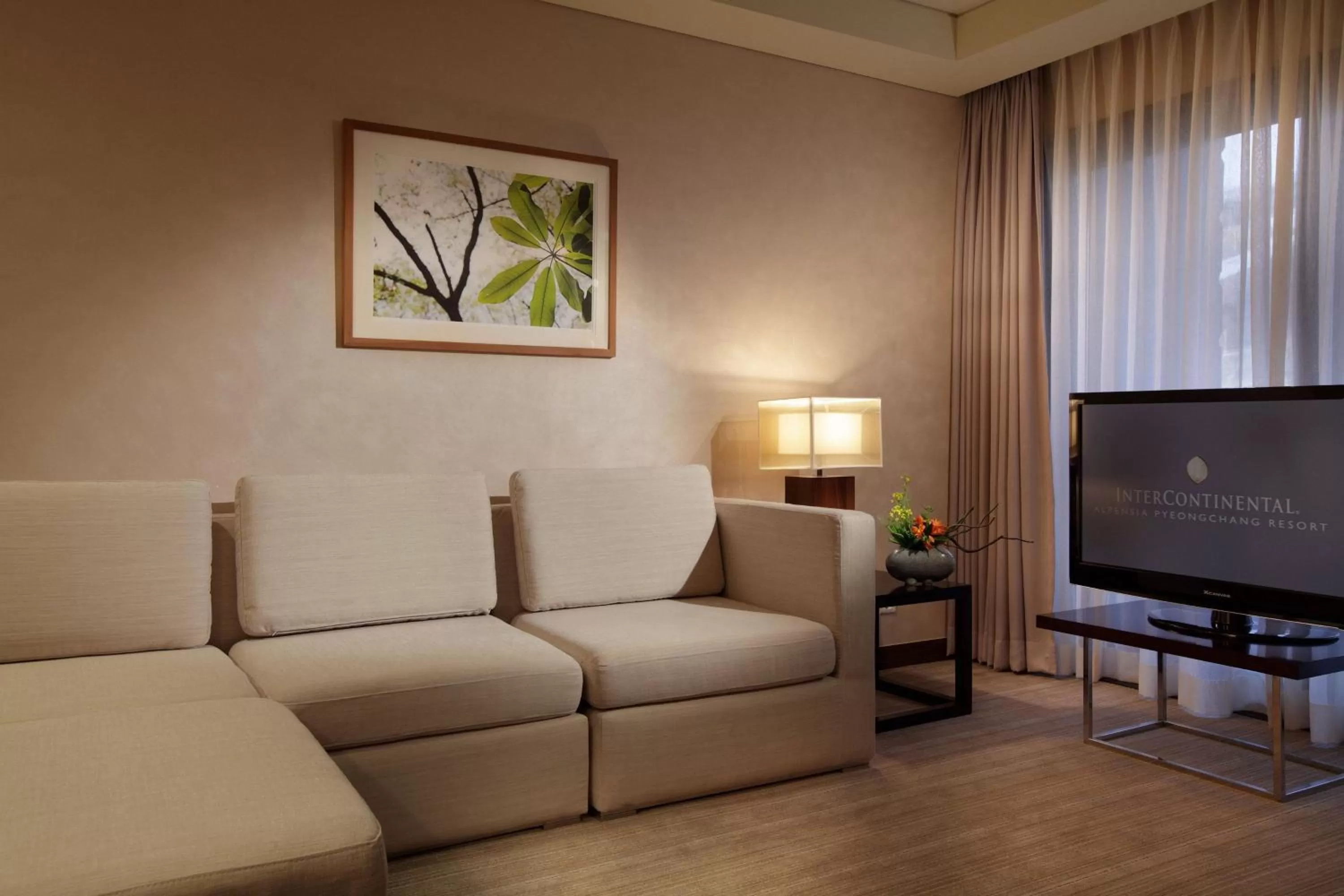 Photo of the whole room in Intercontinental Alpensia Pyeongchang Resort by IHG