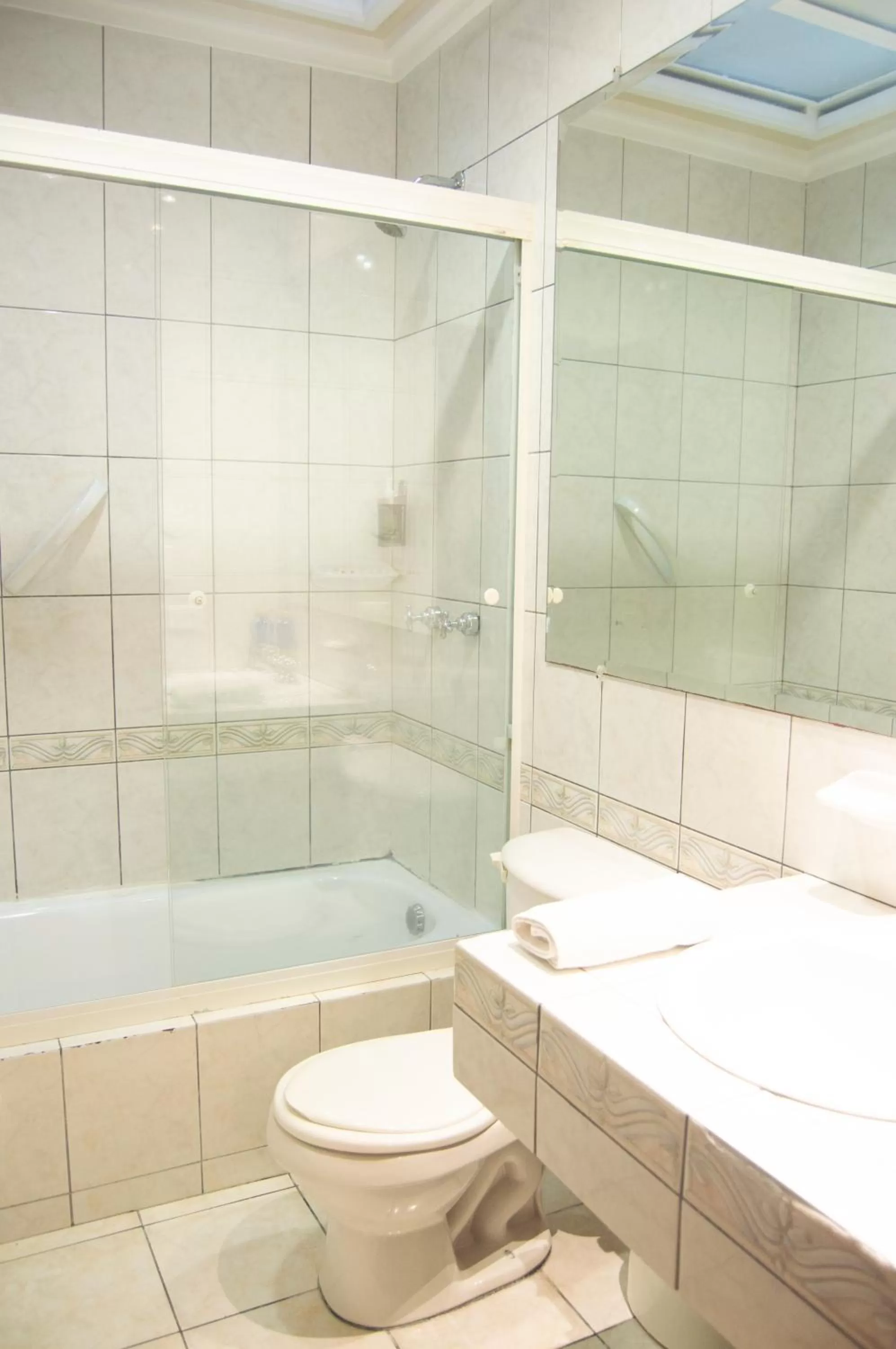 Bath in Hotel Carvallo