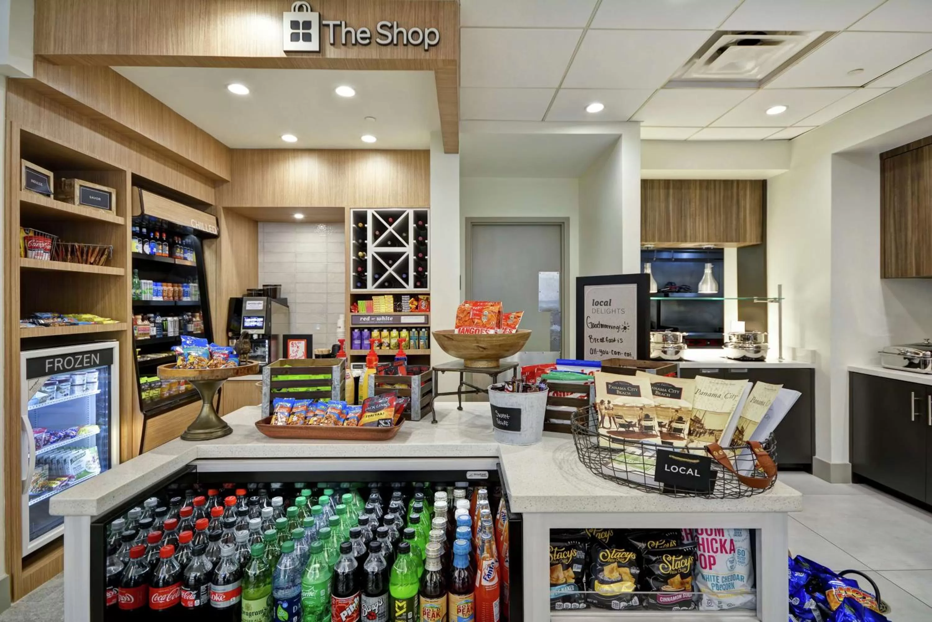 Restaurant/places to eat in Hilton Garden Inn Panama City