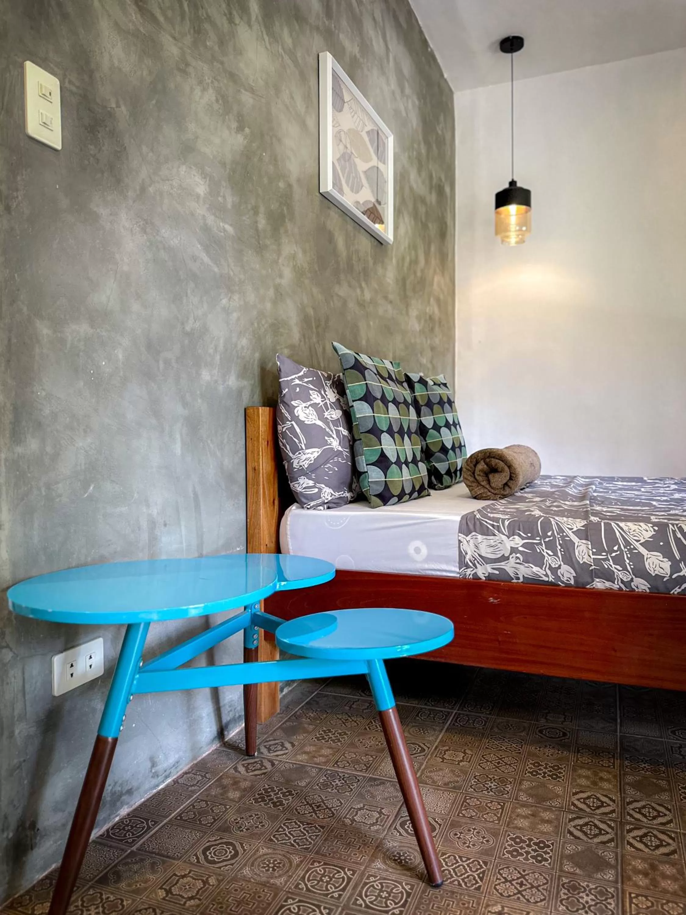 Photo of the whole room, Bed in Alona Pawikan