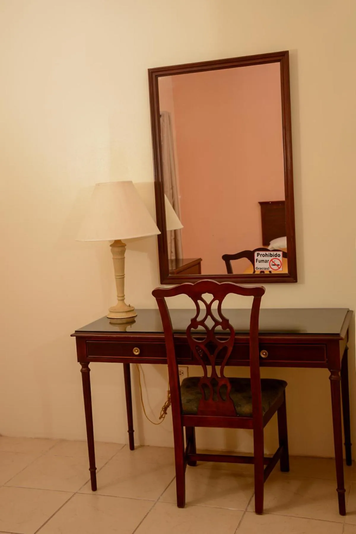 Seating area in DURAZNO INN