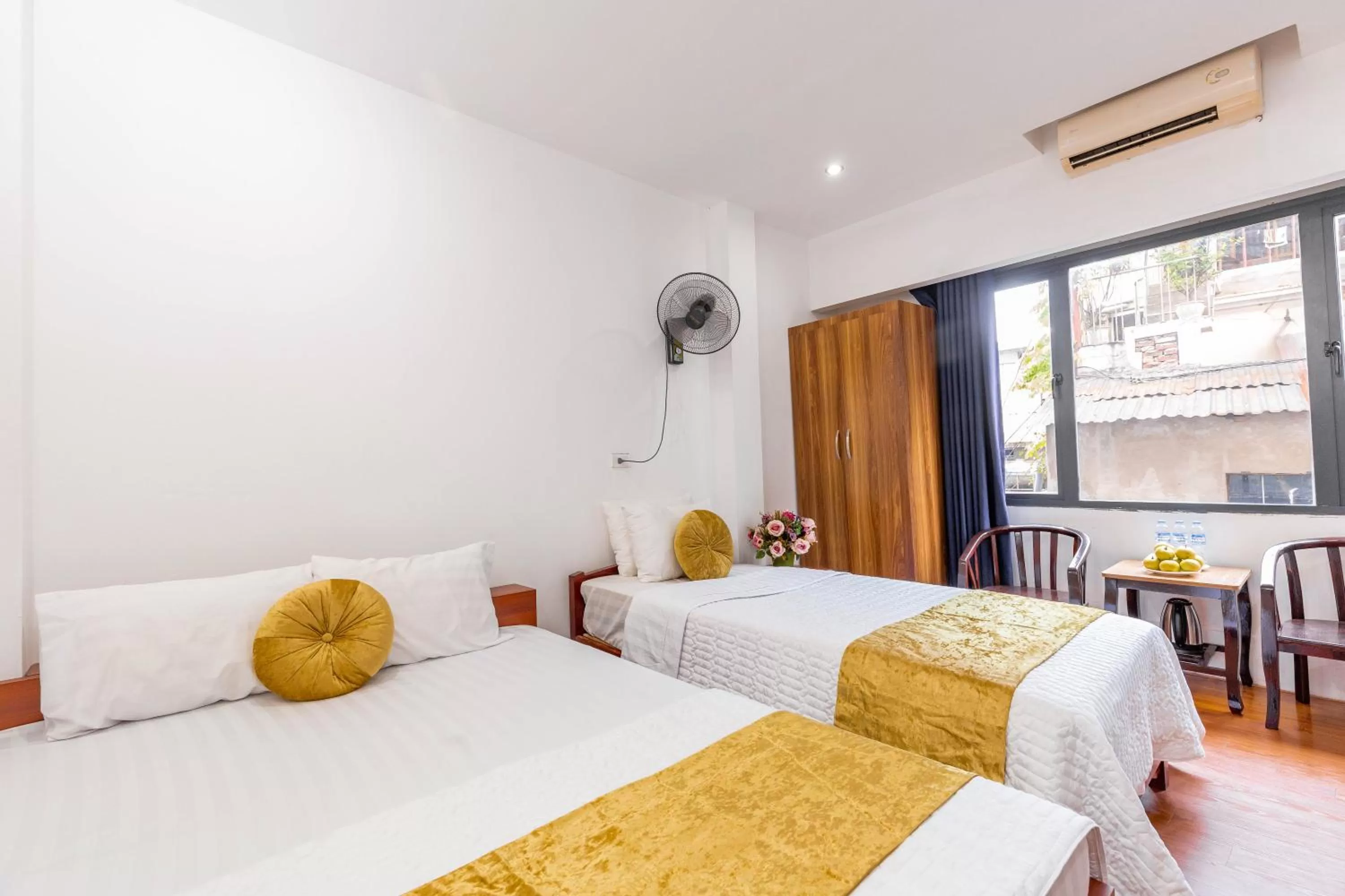 Bed in Hanoi View Legend Hotel