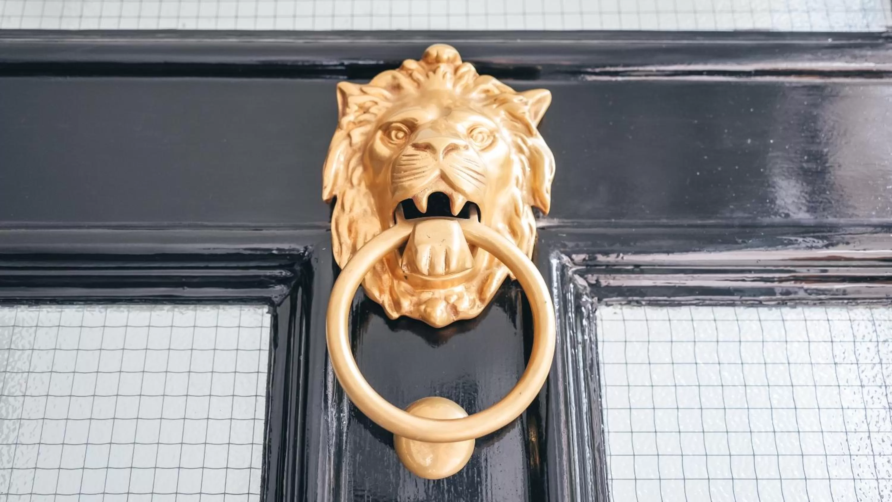 Decorative detail in The Avonmore Olympia