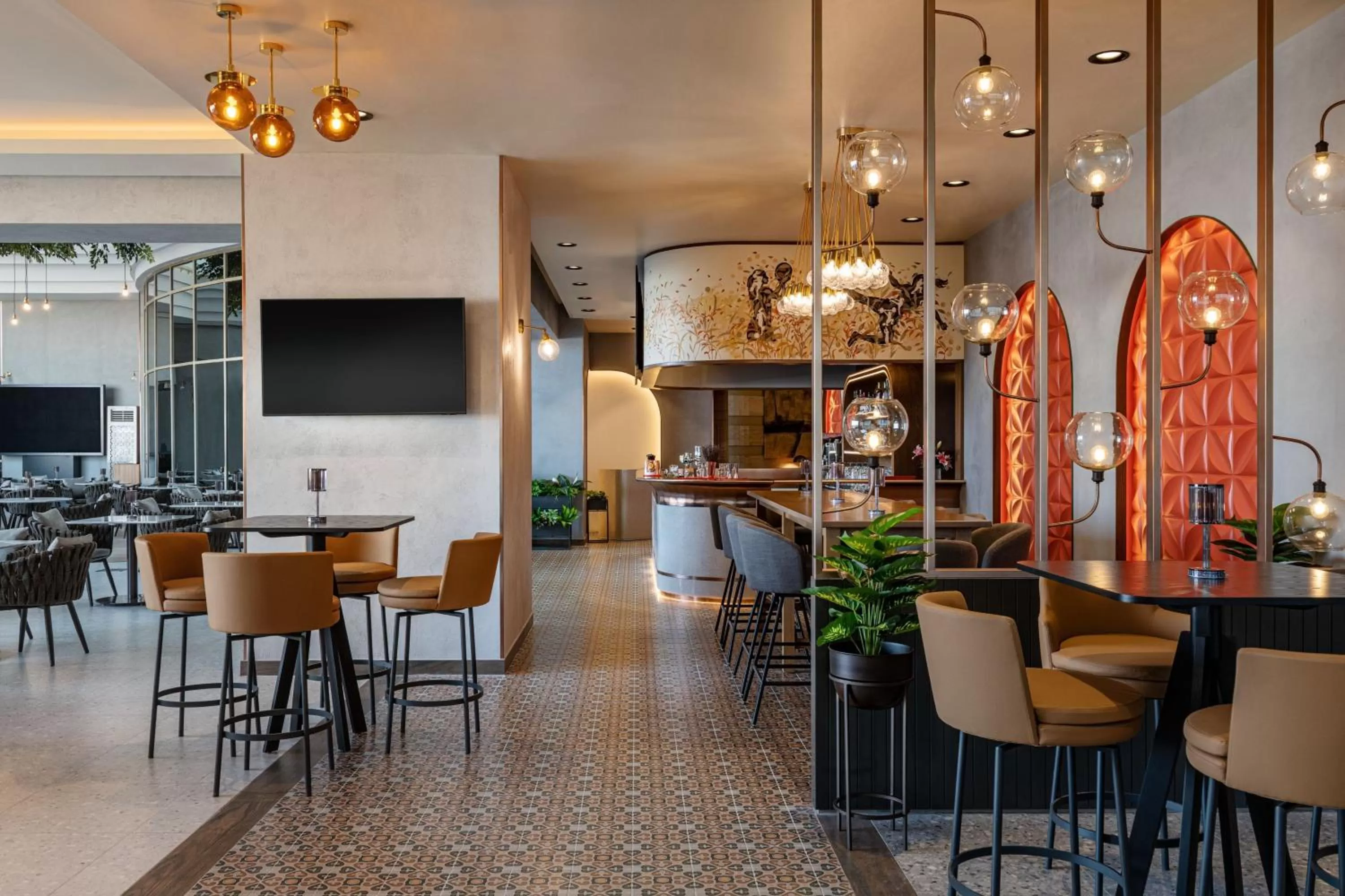 Restaurant/places to eat in Sheraton Mall of the Emirates Hotel, Dubai