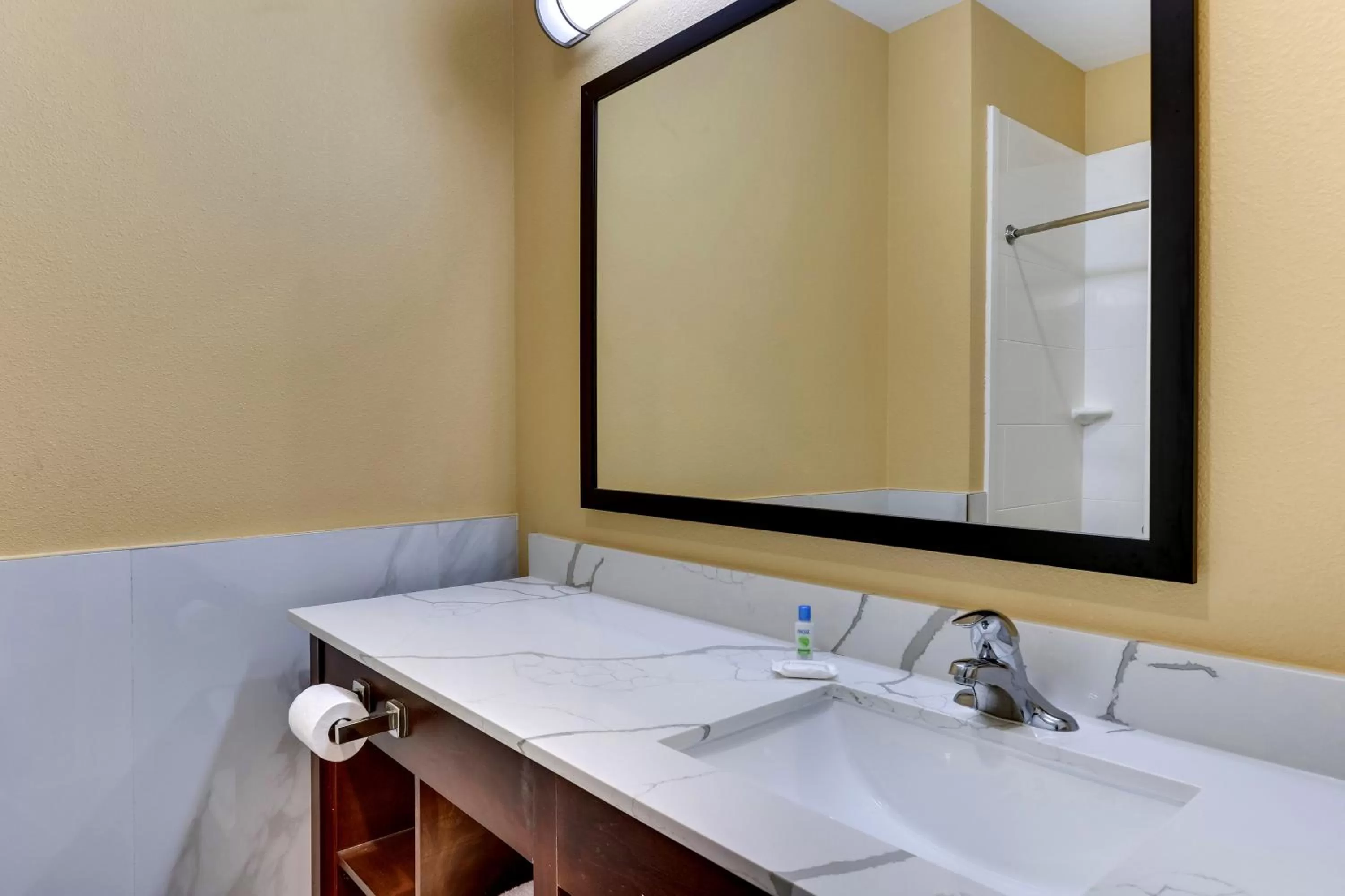 Captains Quarters Inn