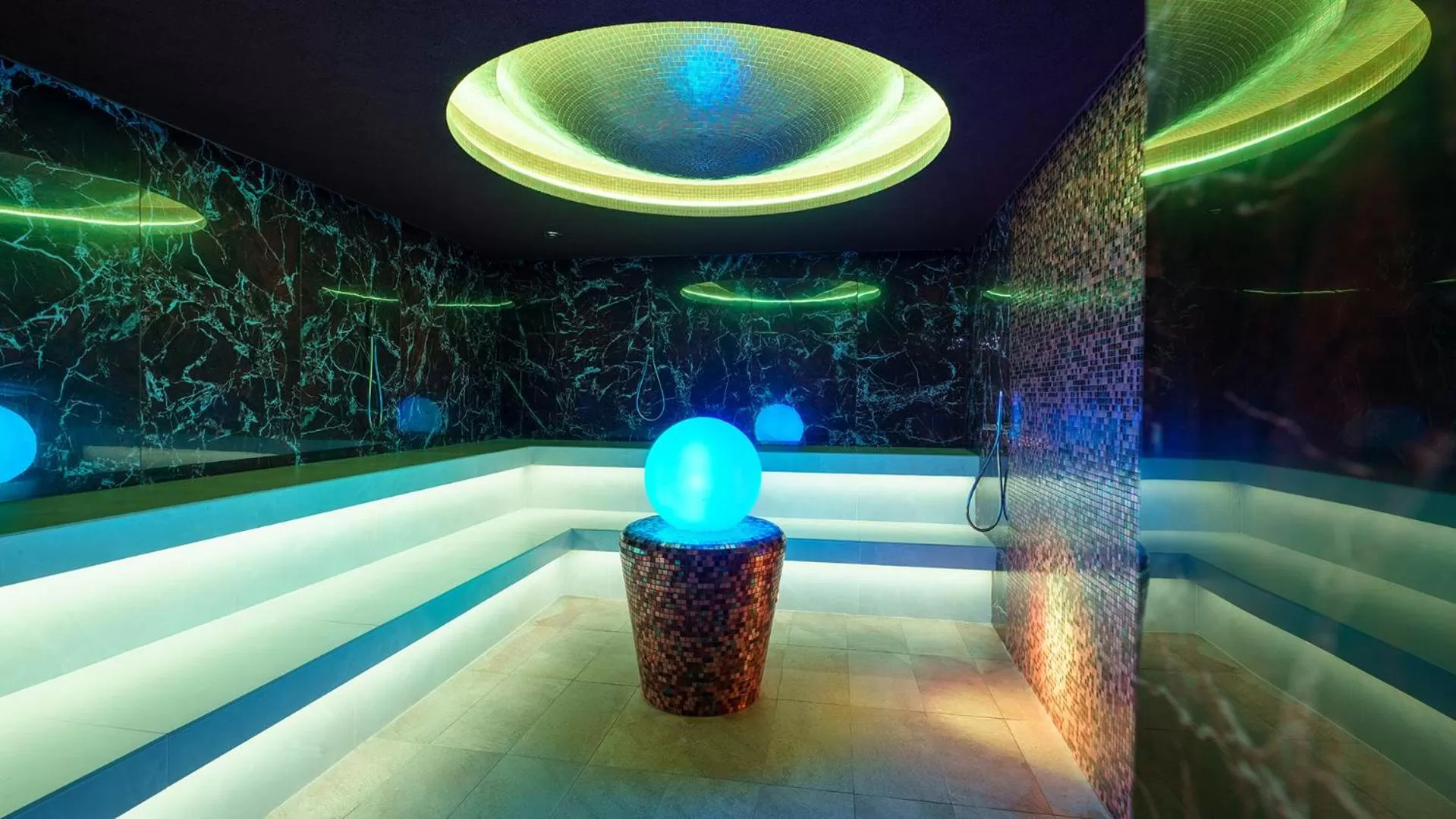 Sauna in Hotel Hills