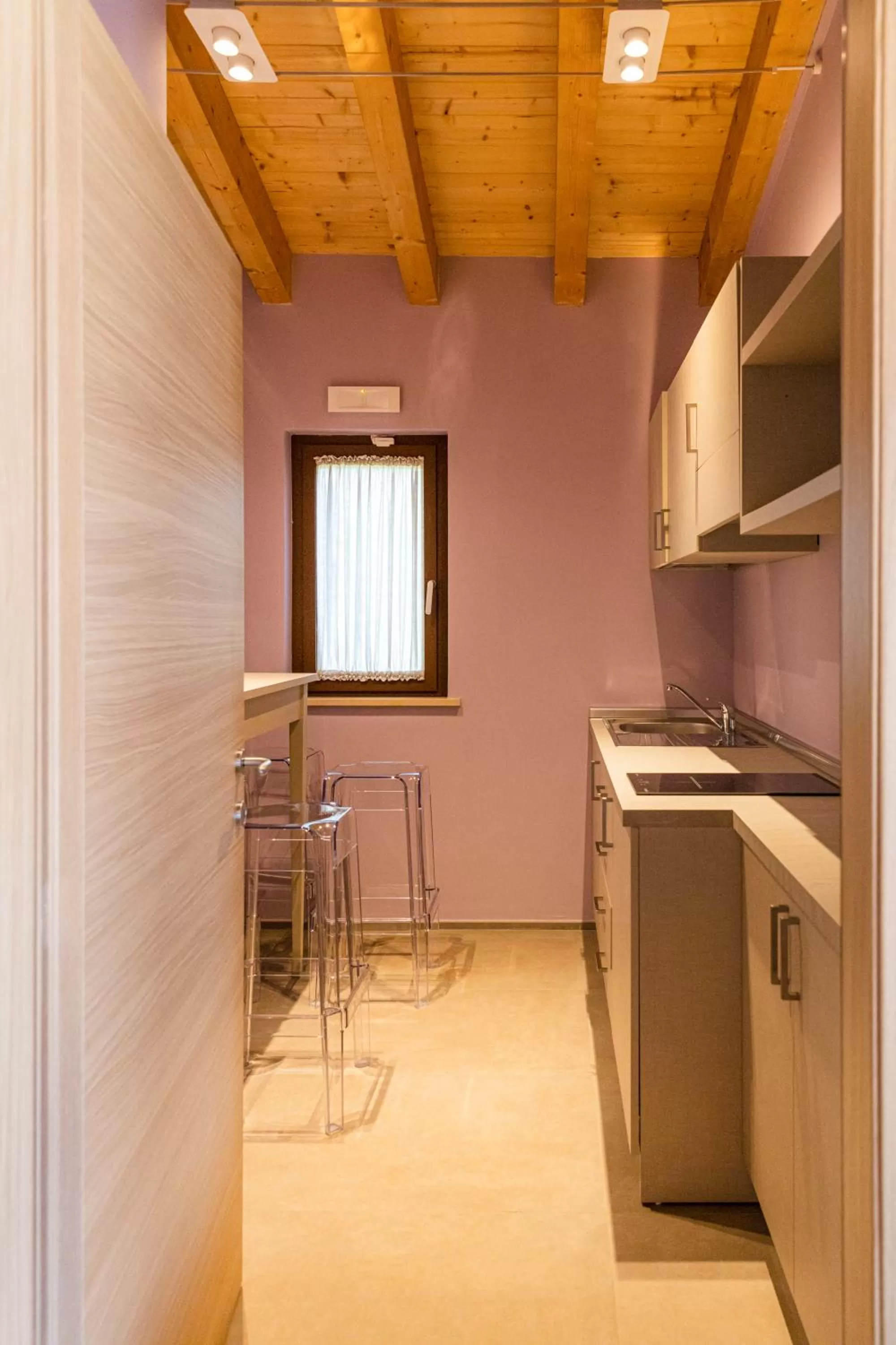 Antico Borgo Molino 7cento vicino ai Giardini di Ninfa