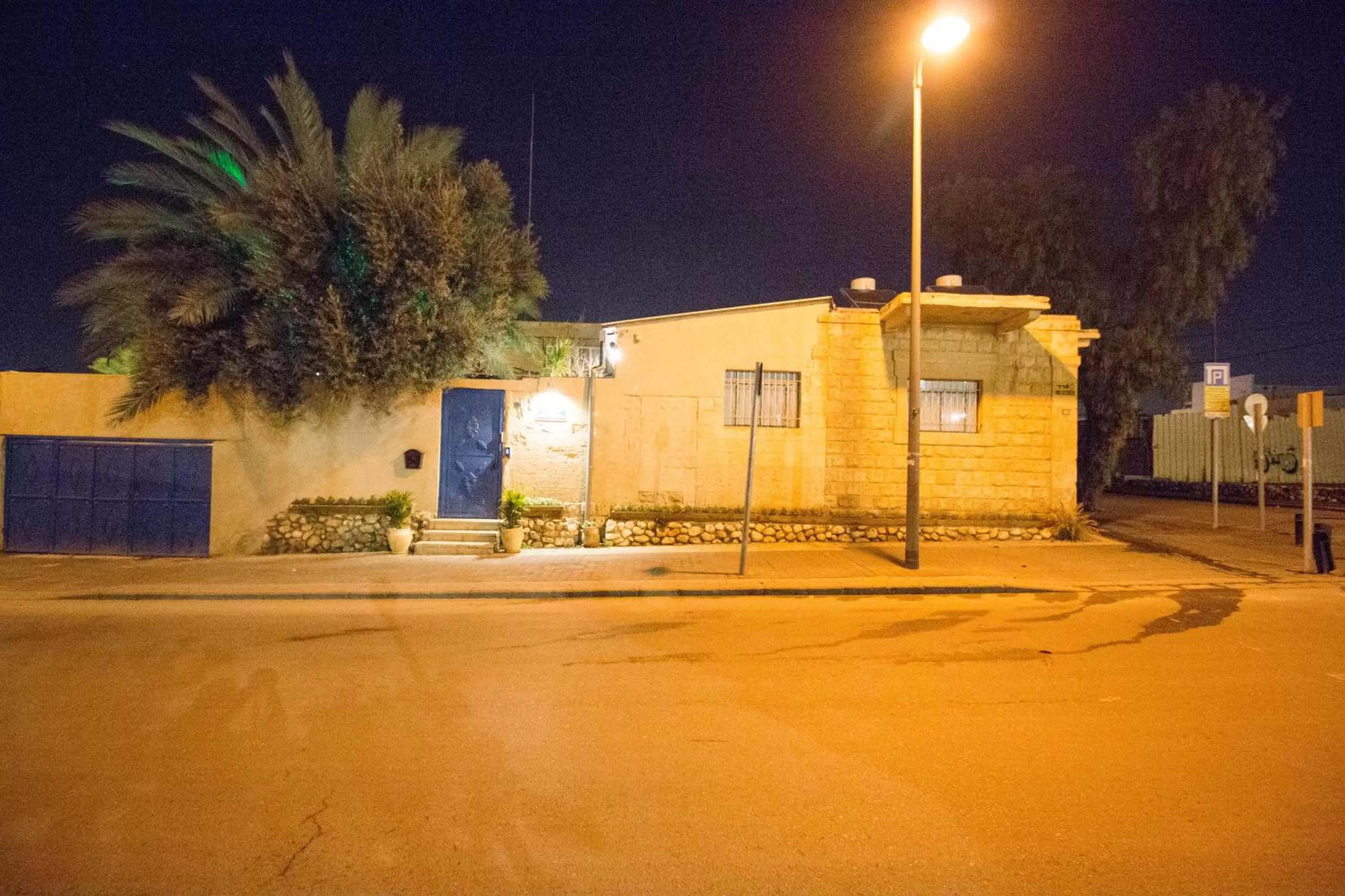 Property building in Eshel Mansion - Boutique Suites