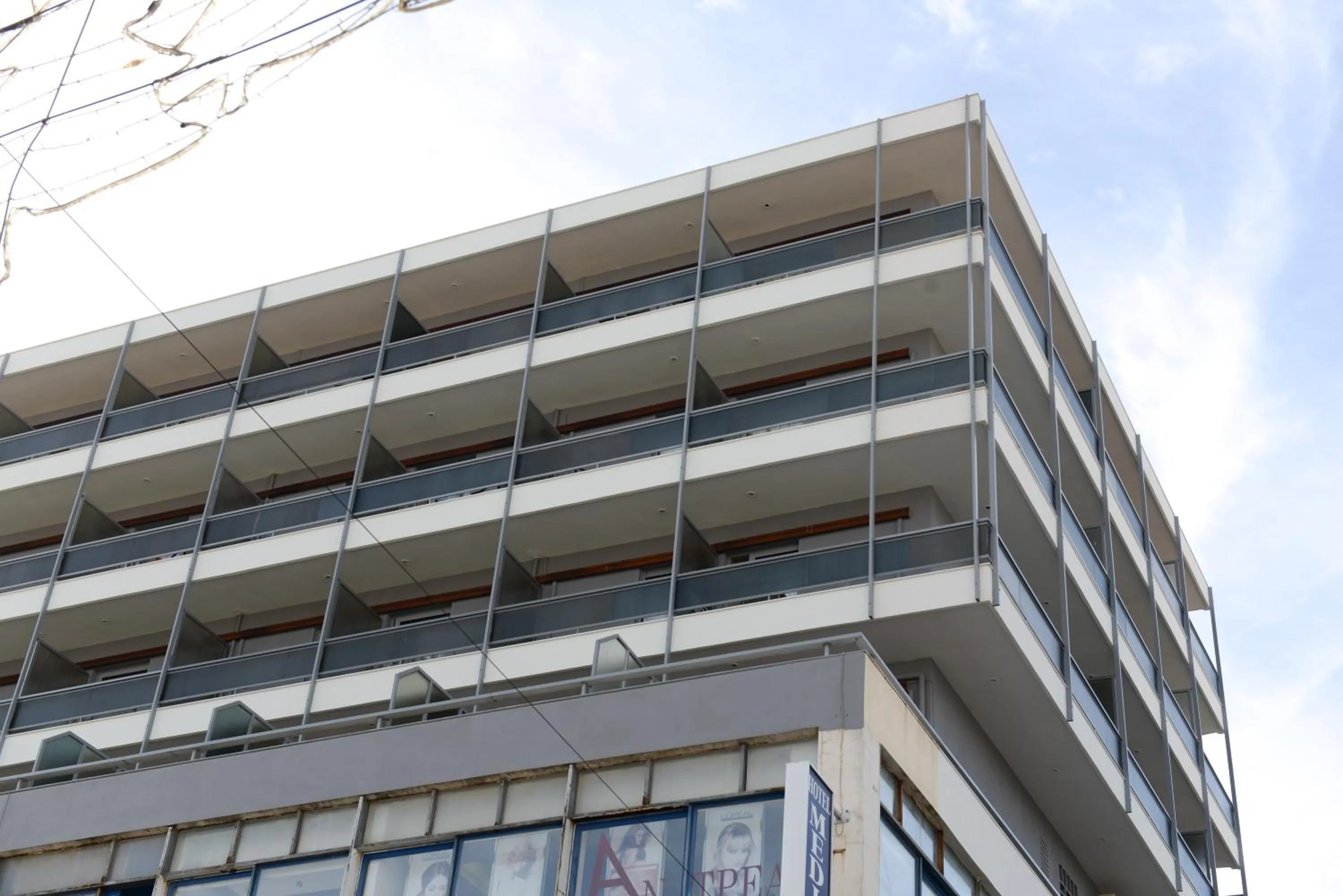 Property building in Mediterranee