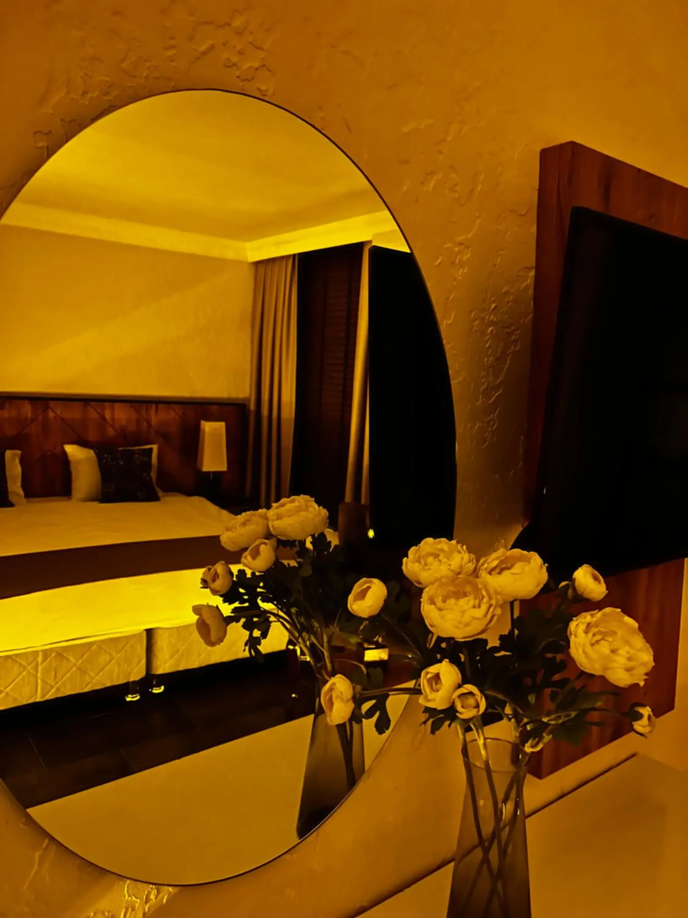 Queen Room with Spa Bath in PRIVADO HOTELS Queen Room with Spa Bath in PRIVADO HOTELS