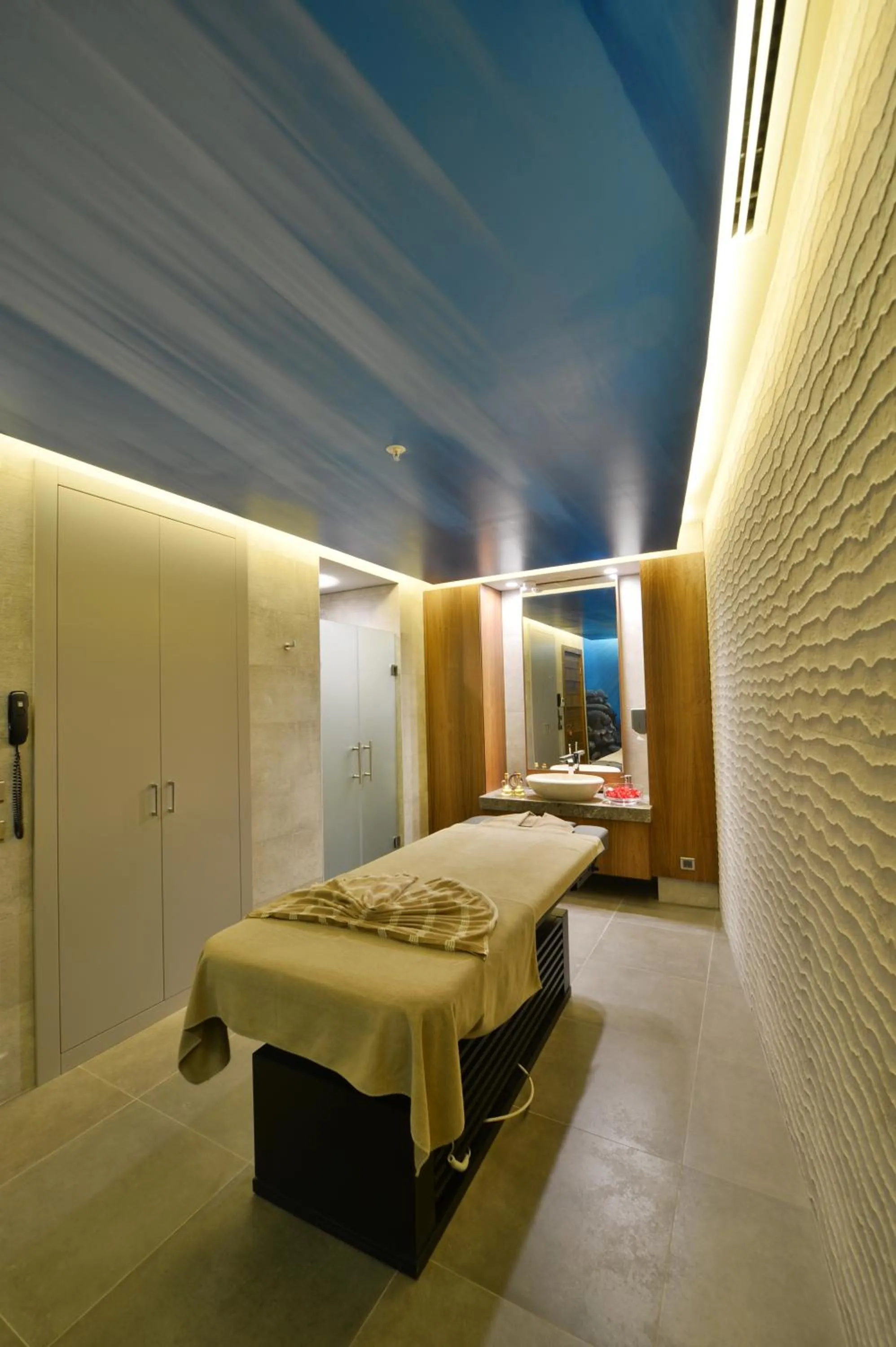 Sauna, Bed in Marigold Thermal & Spa Hotel Bursa