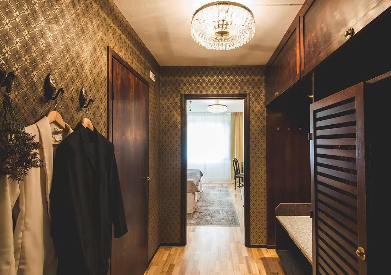 Day, Bed in Hotel Bellevue