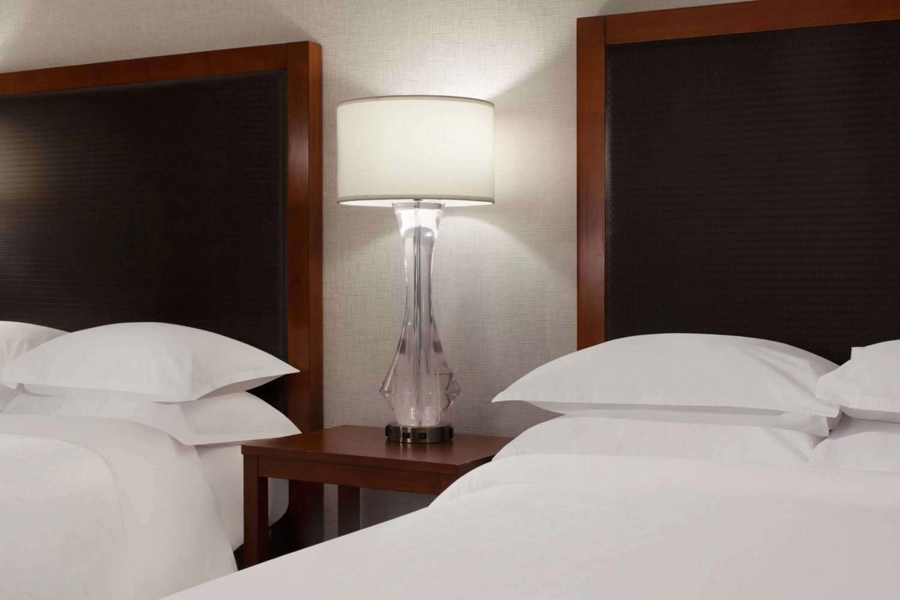 Photo of the whole room, Bed in Sheraton Anchorage Hotel