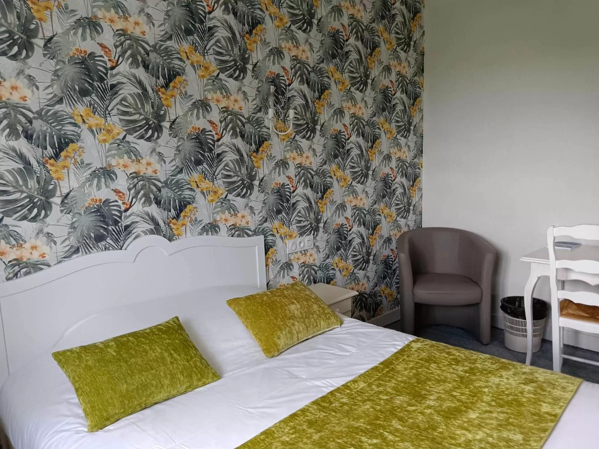 Property building, Bed in Le Mareuillais Hotel-Restaurant