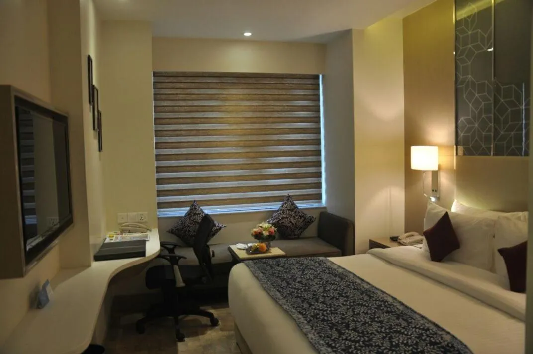 Photo of the whole room, Bed in Days Hotel Jaipur Tonk Road By Wyndham