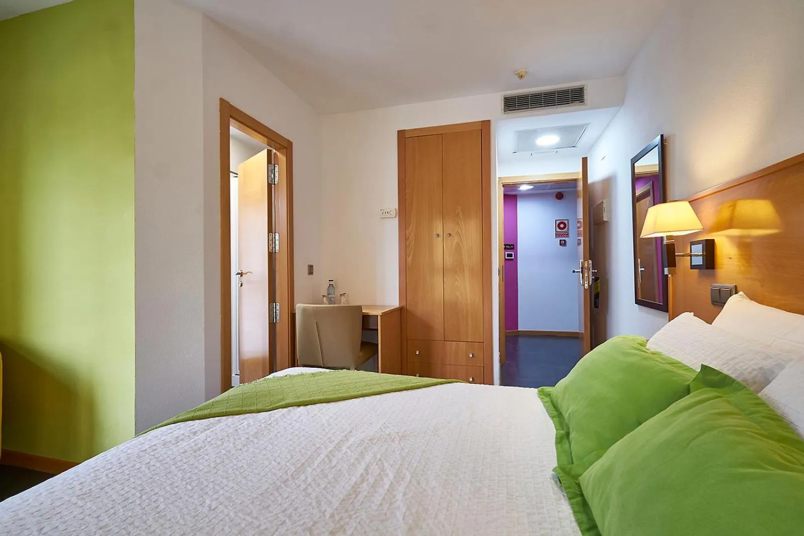 Bed in Hotel Real de Illescas