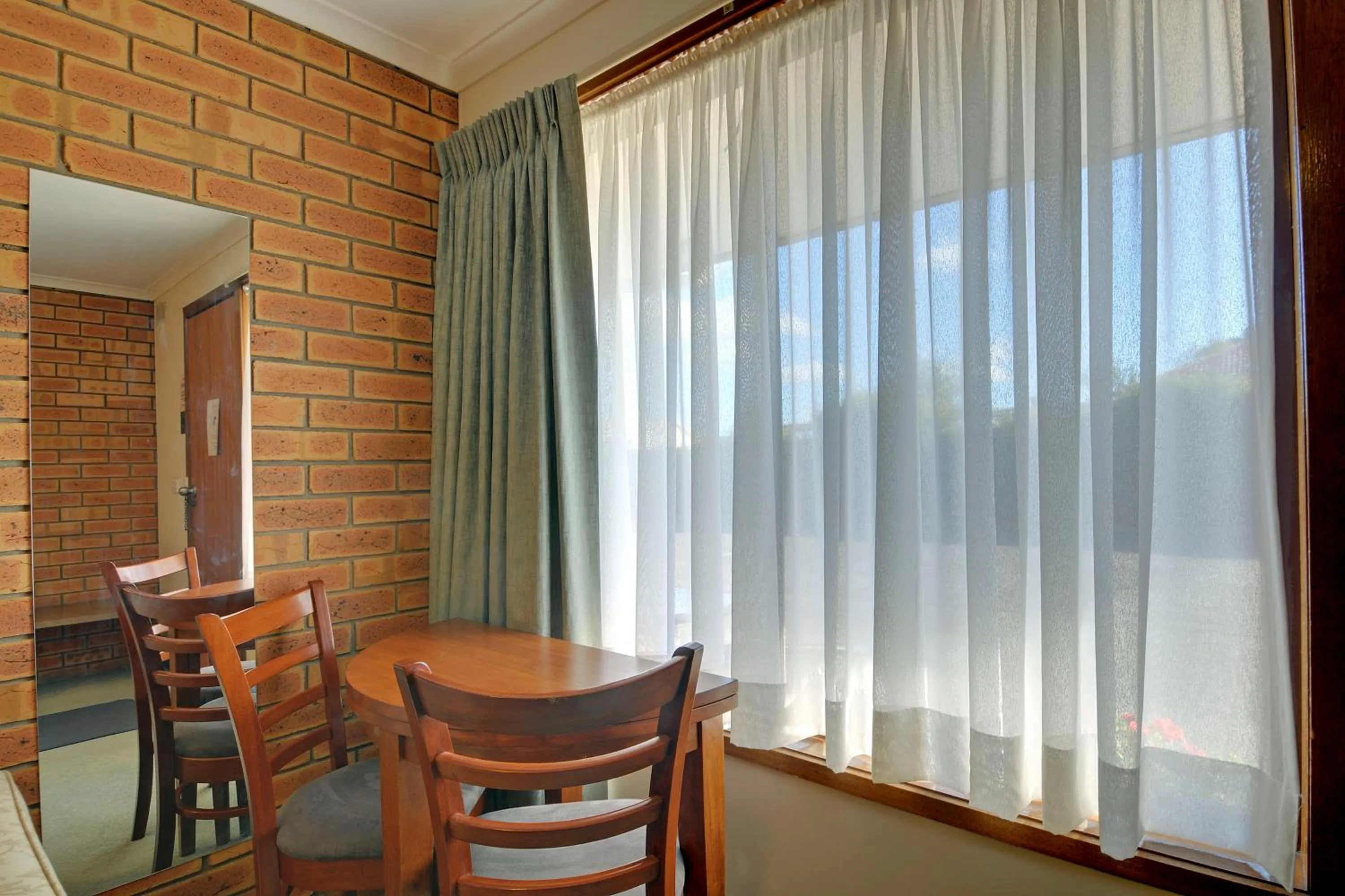 Seating area in Tree Rose Motel Morwell