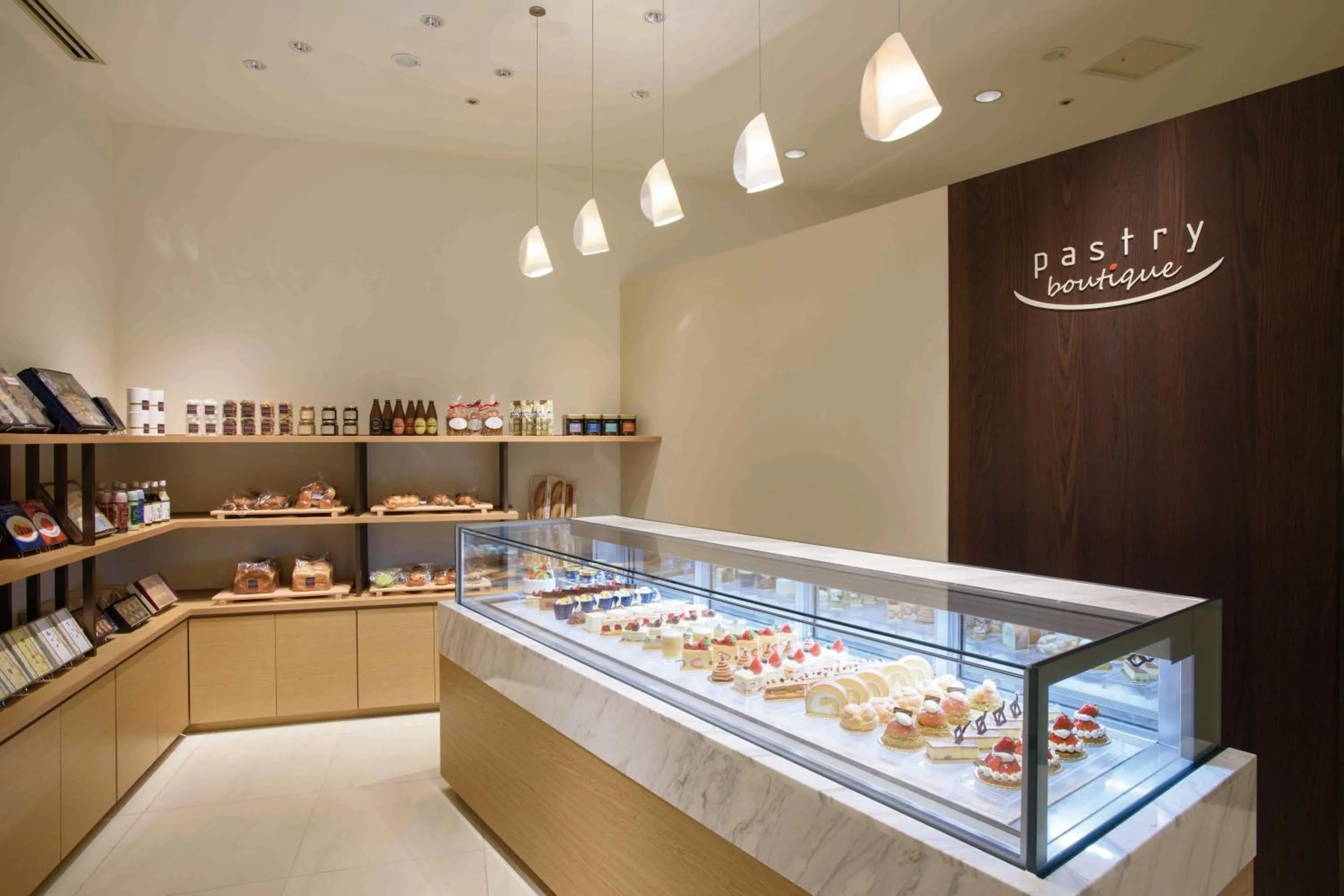 On-site shops in Hotel Okura Fukuoka