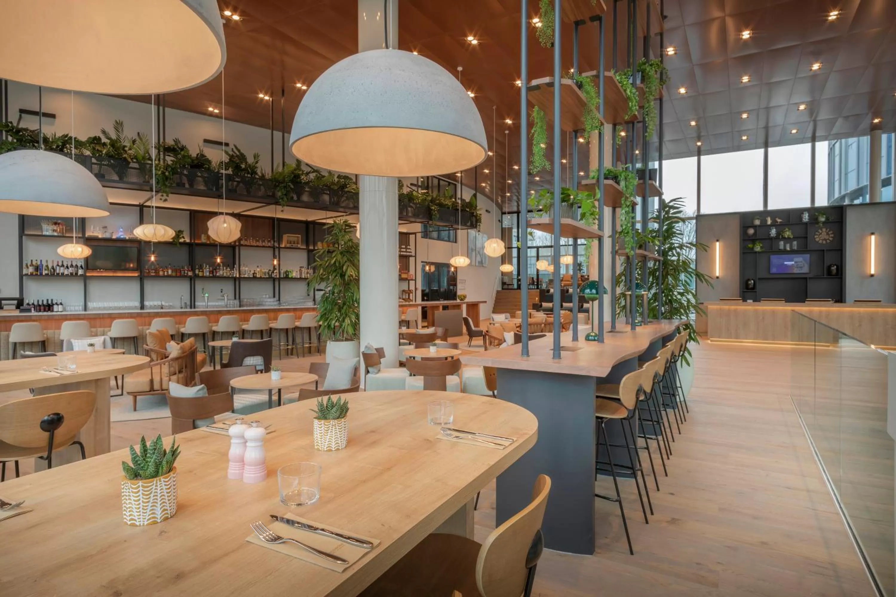 Restaurant/places to eat in INNSiDE by Meliá Amsterdam