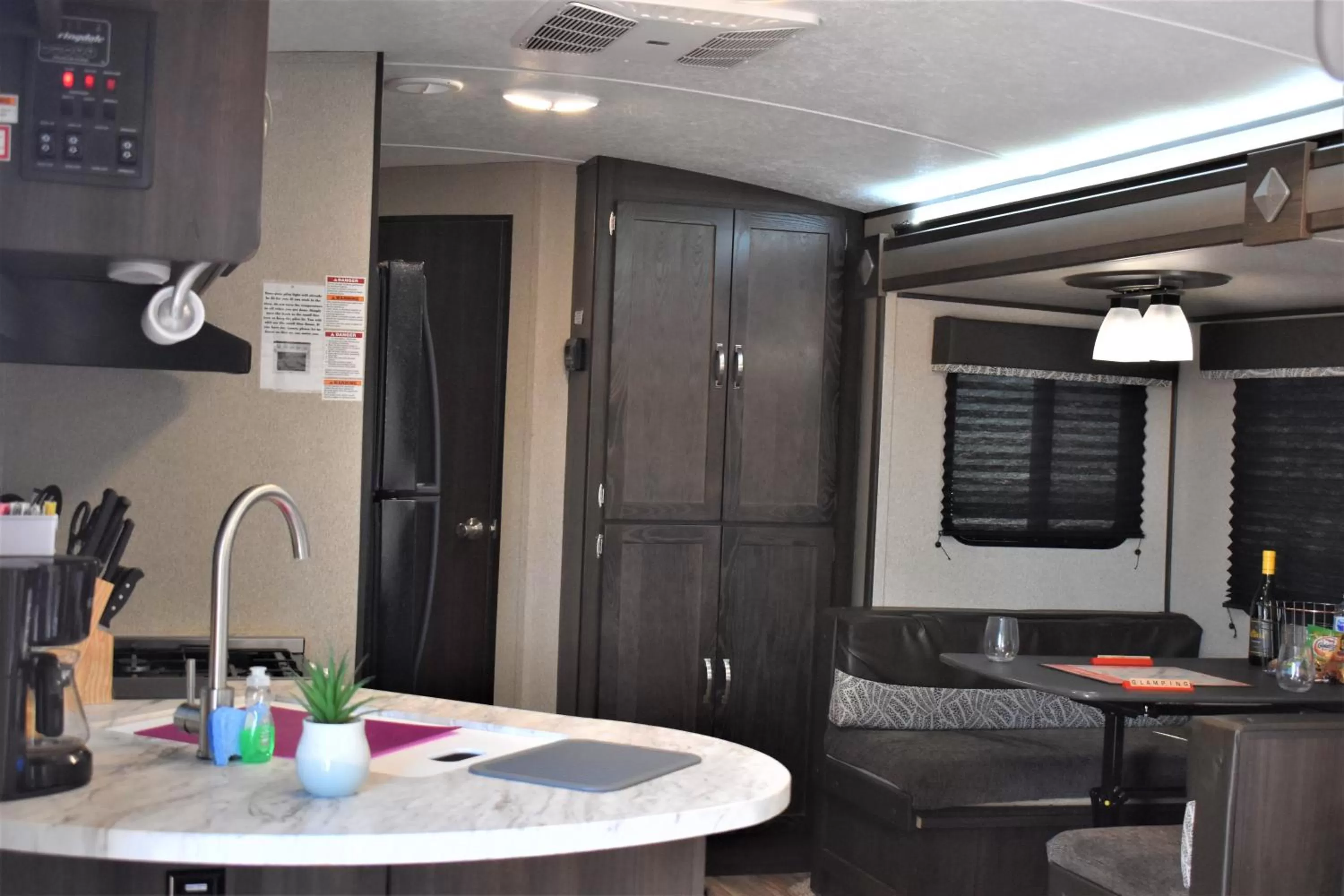 Living room in Grand Canyon RV Glamping