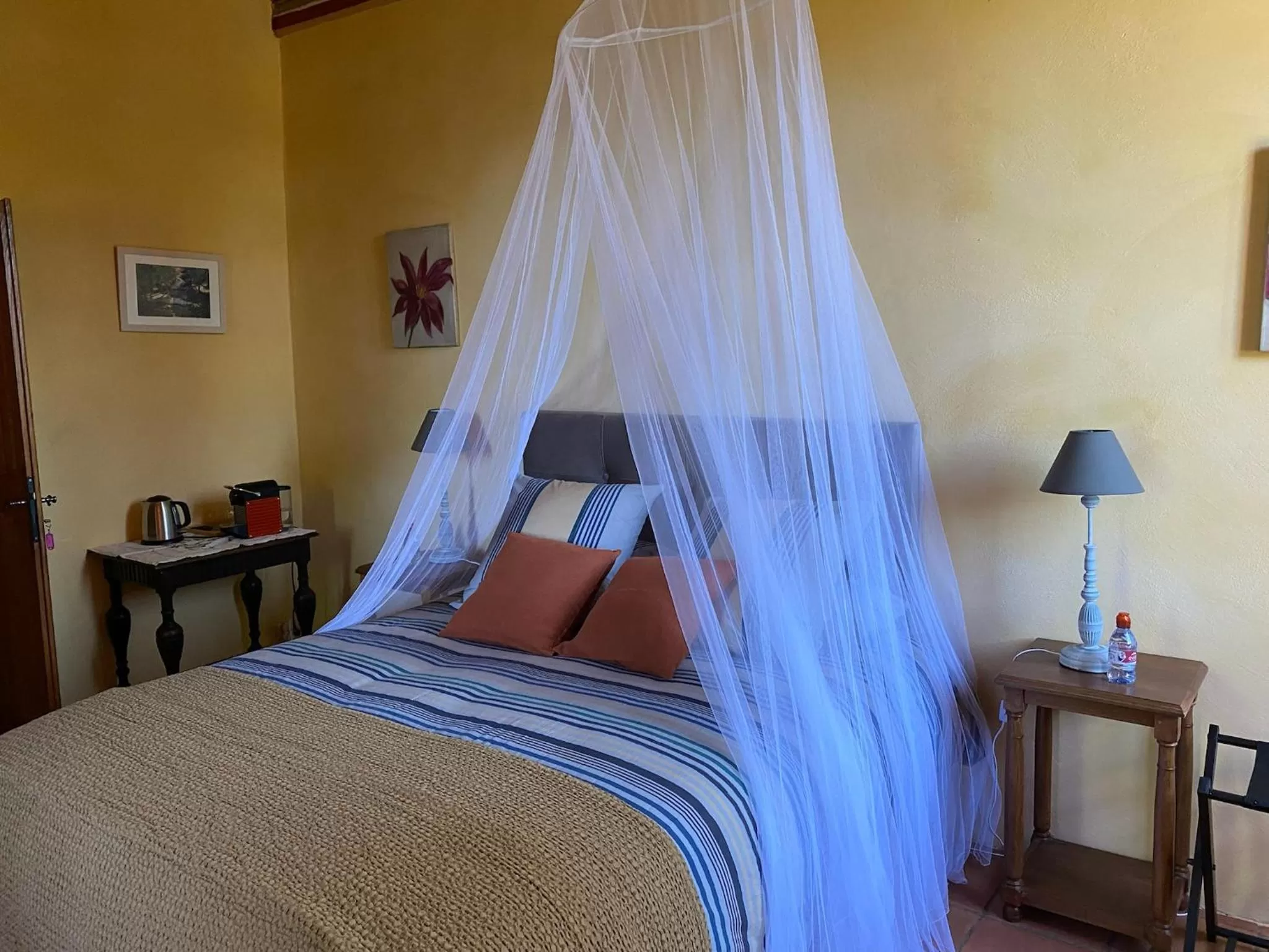 Bedroom, Bed in Manoir du Bouyssou