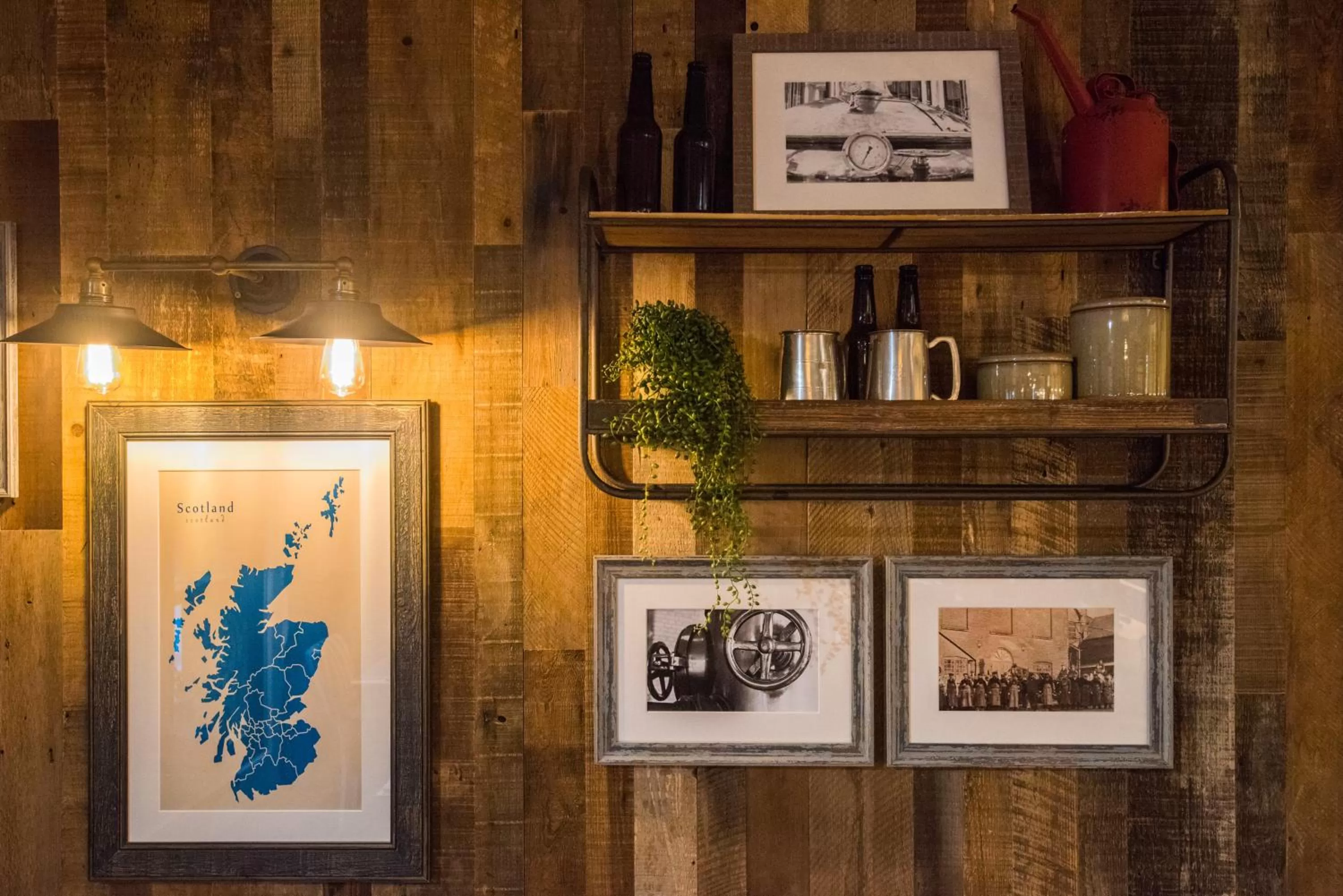 Decorative detail in The Caledonian Hotel