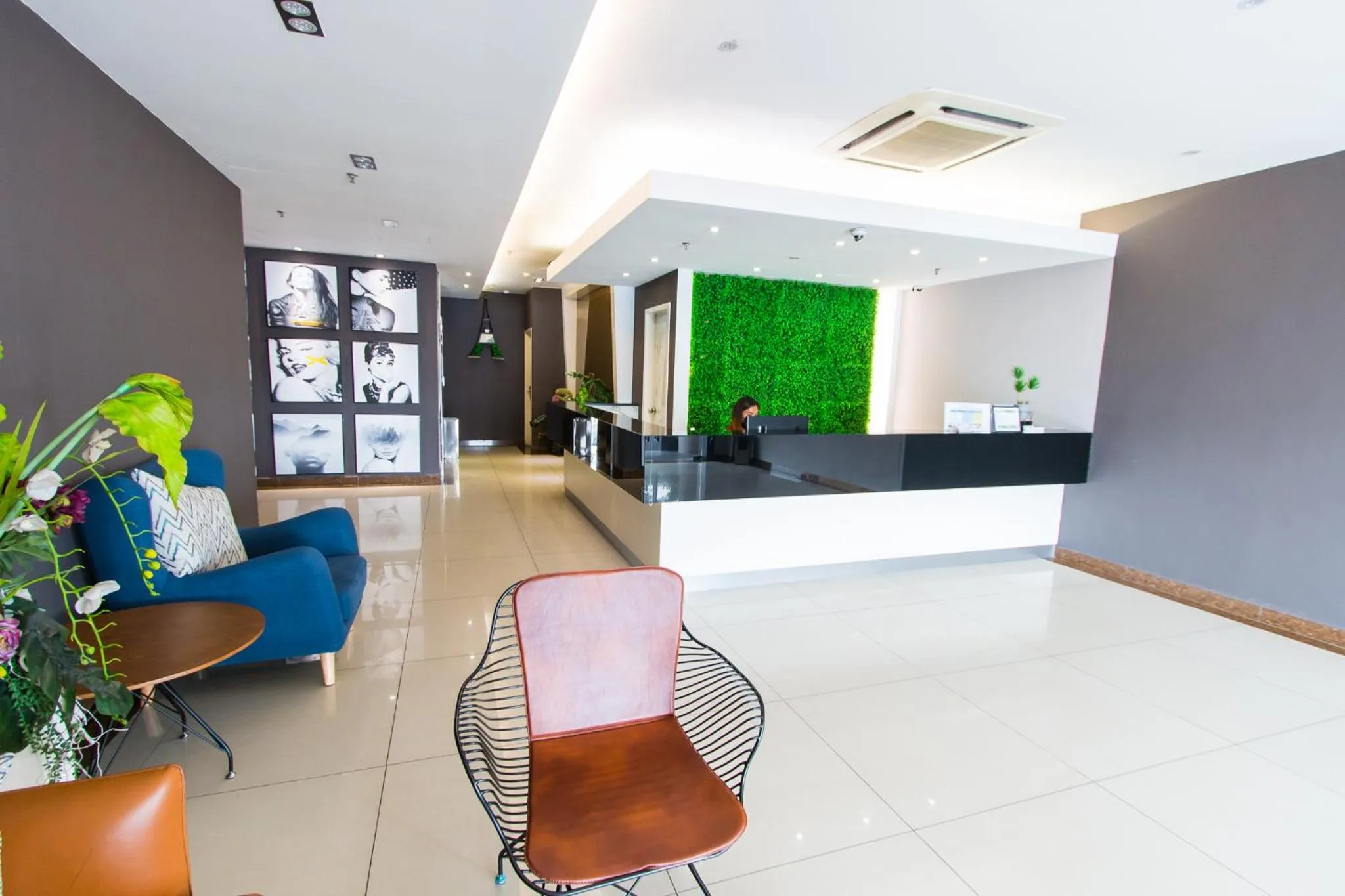 Lobby or reception in Hotel 99 Bandar Puteri Puchong