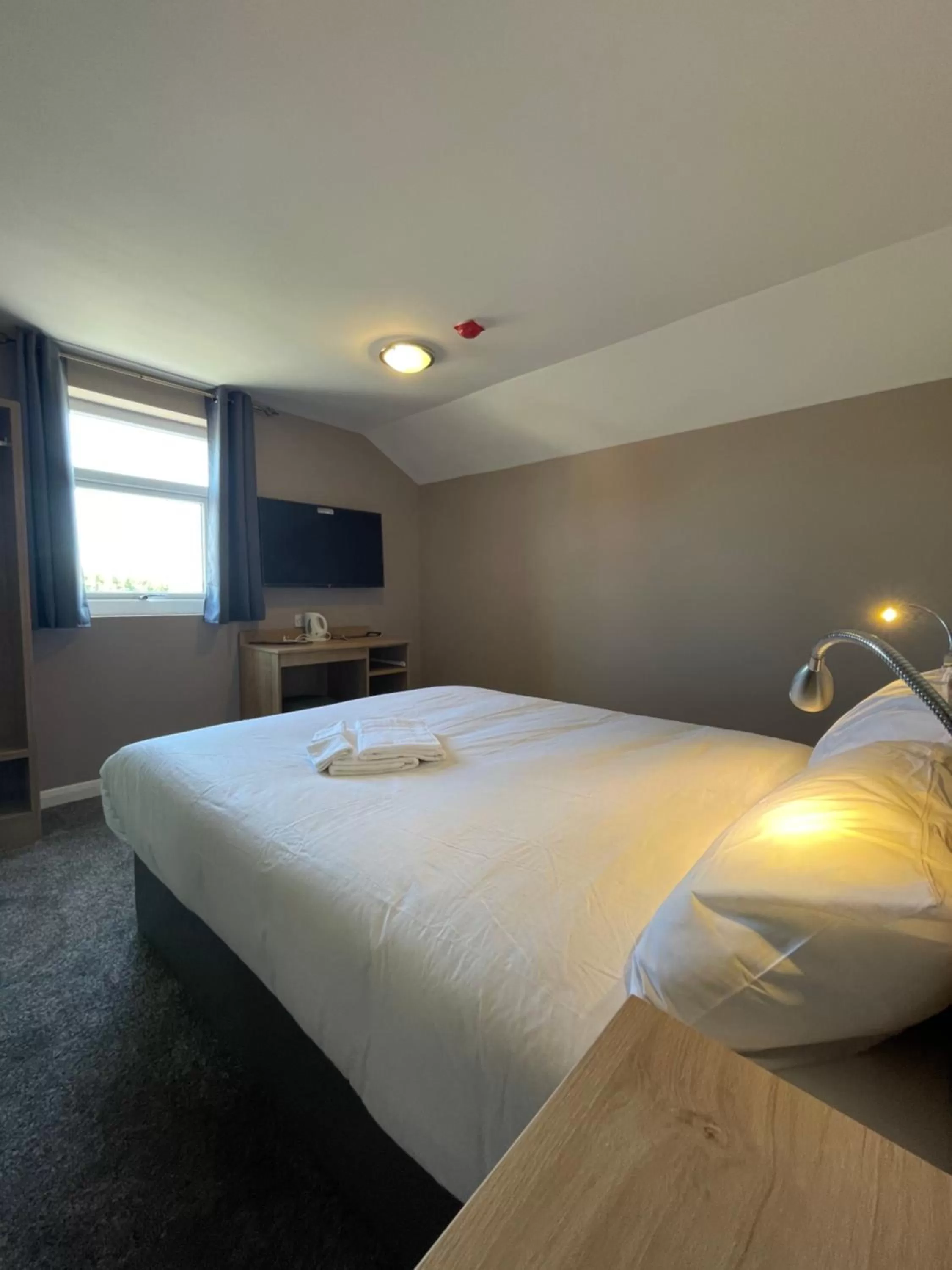 Bedroom, Bed in Tinapa Suites