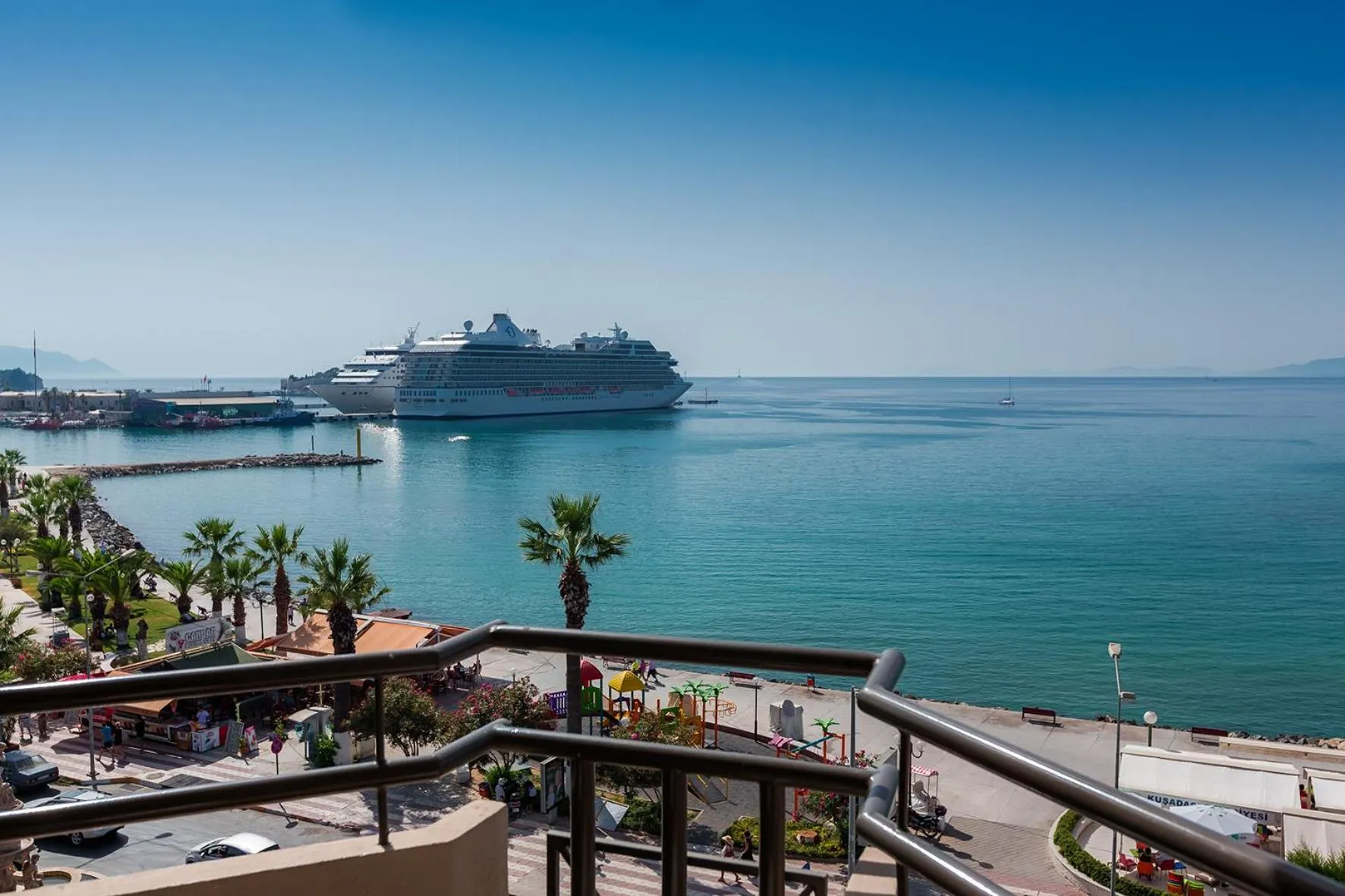 Sea view in Derici Hotel