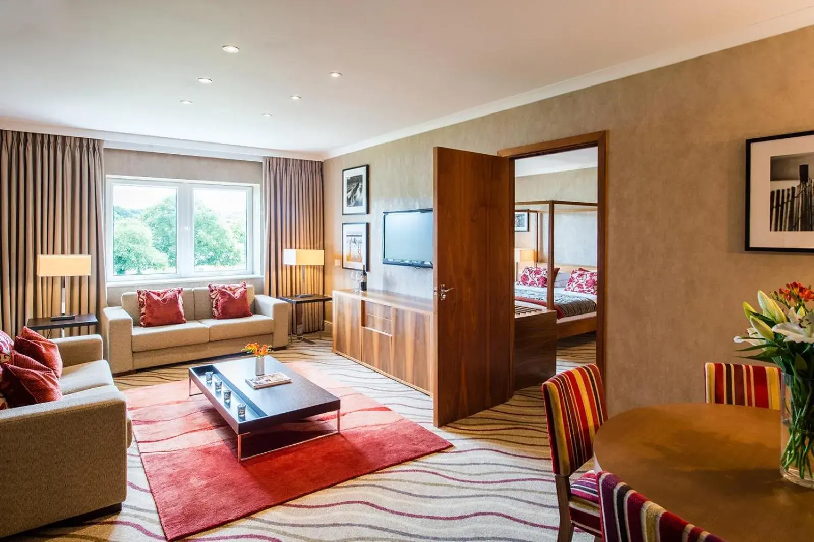 Suite in Lakeside Park Hotel & Spa Suite in Lakeside Park Hotel & Spa