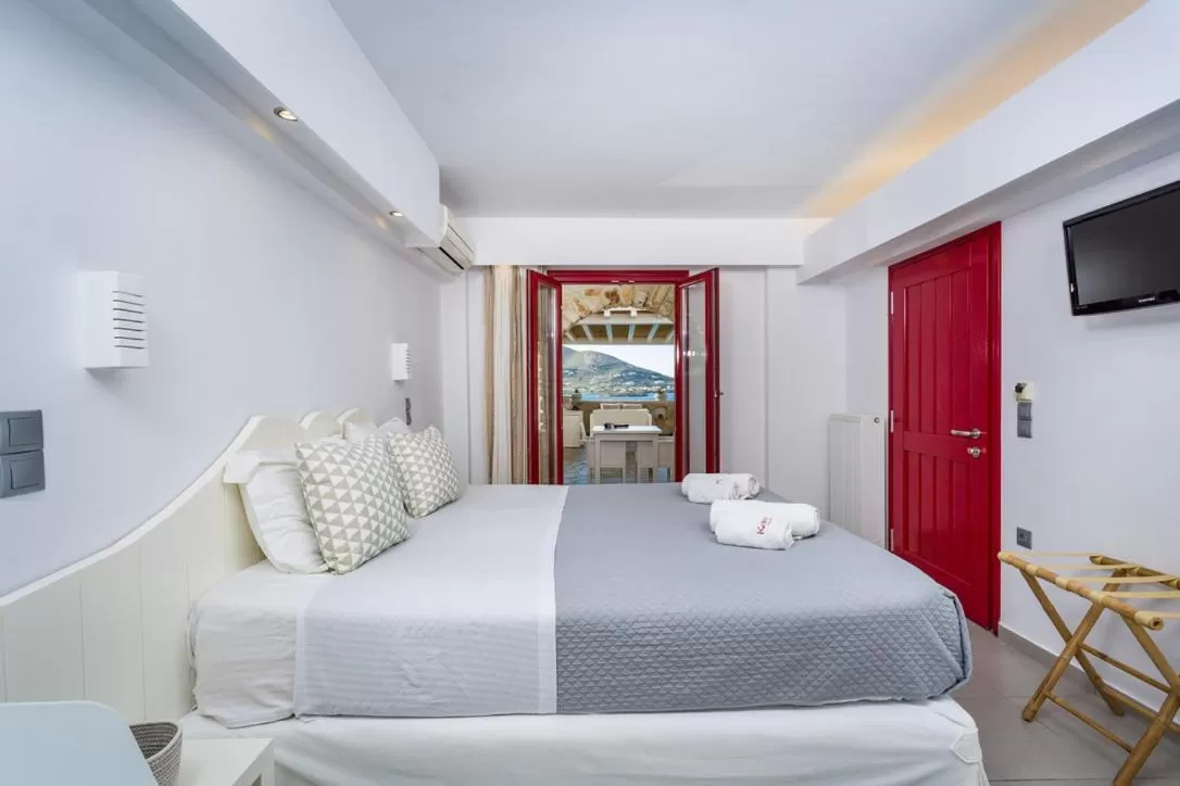 Bed in Katerina mare