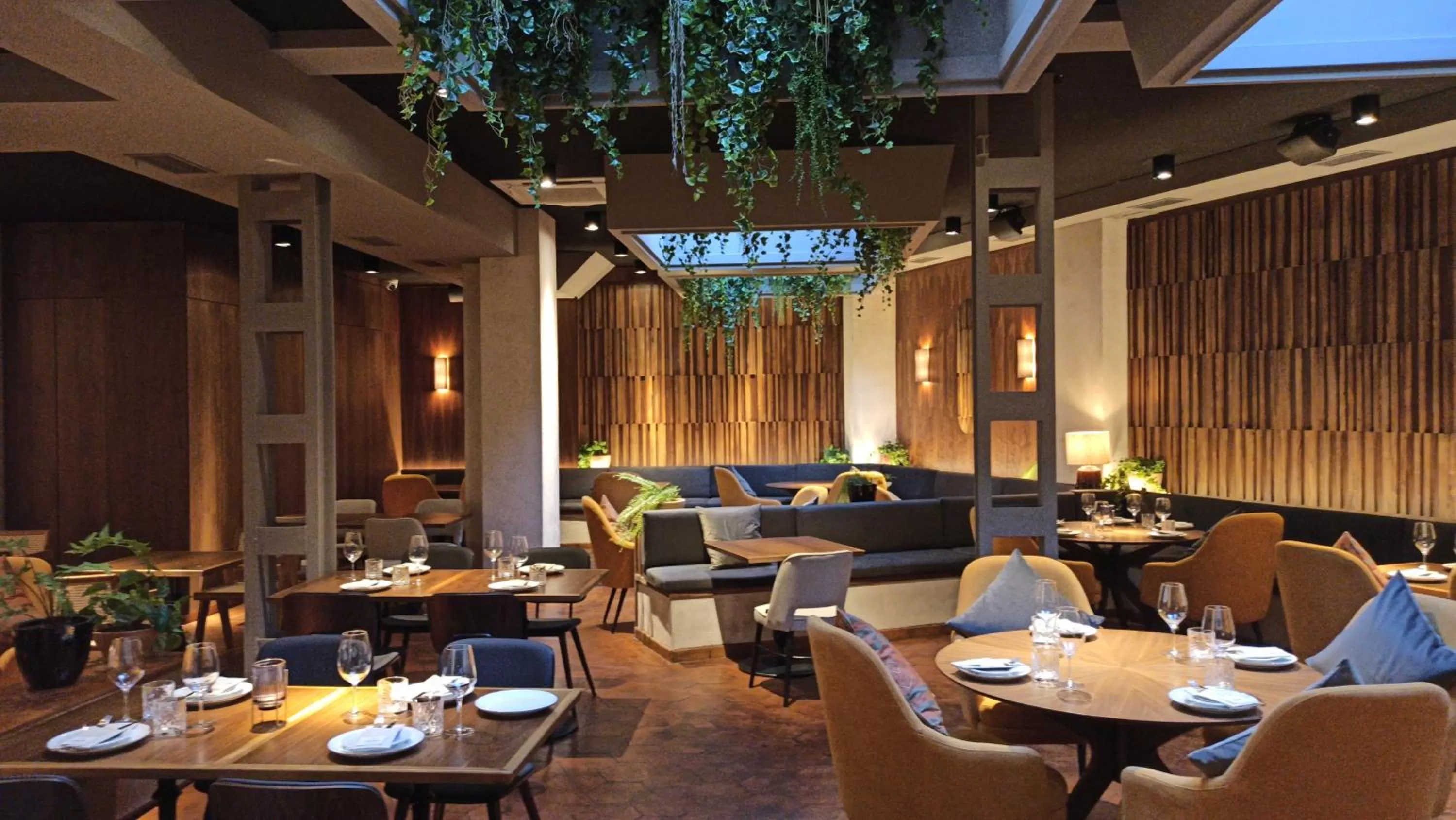 Restaurant/places to eat in ARVA Spa París