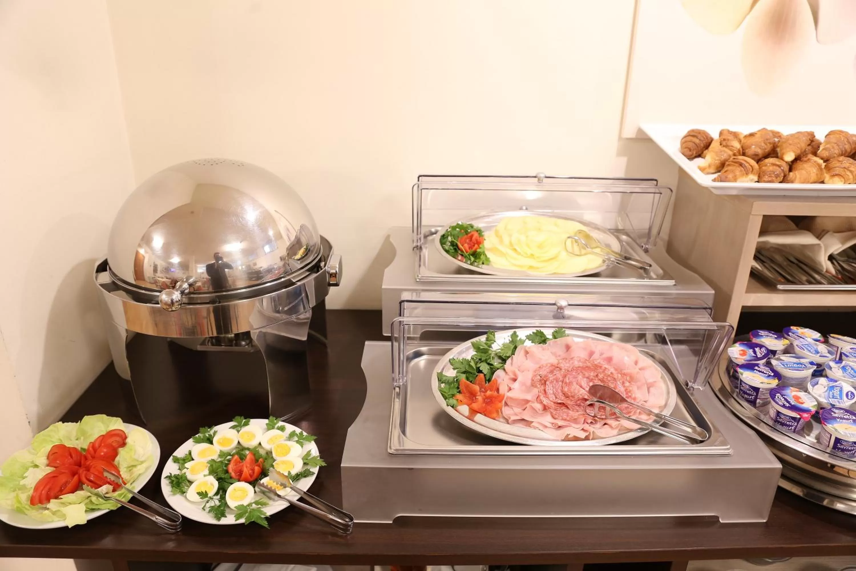 Food and drinks in Hotel Sisto V