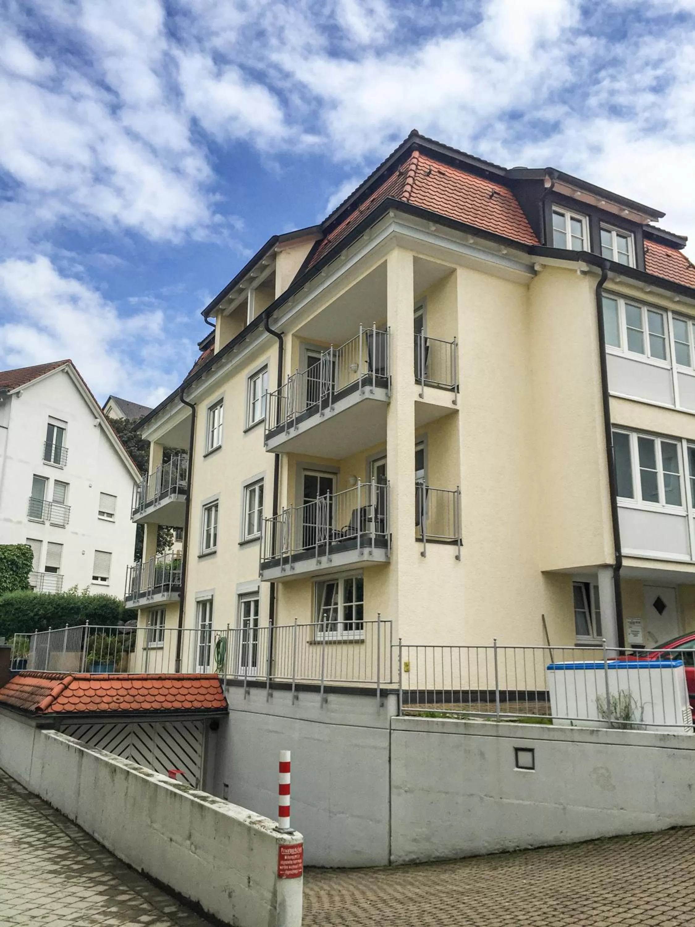 Property building in Torstuben