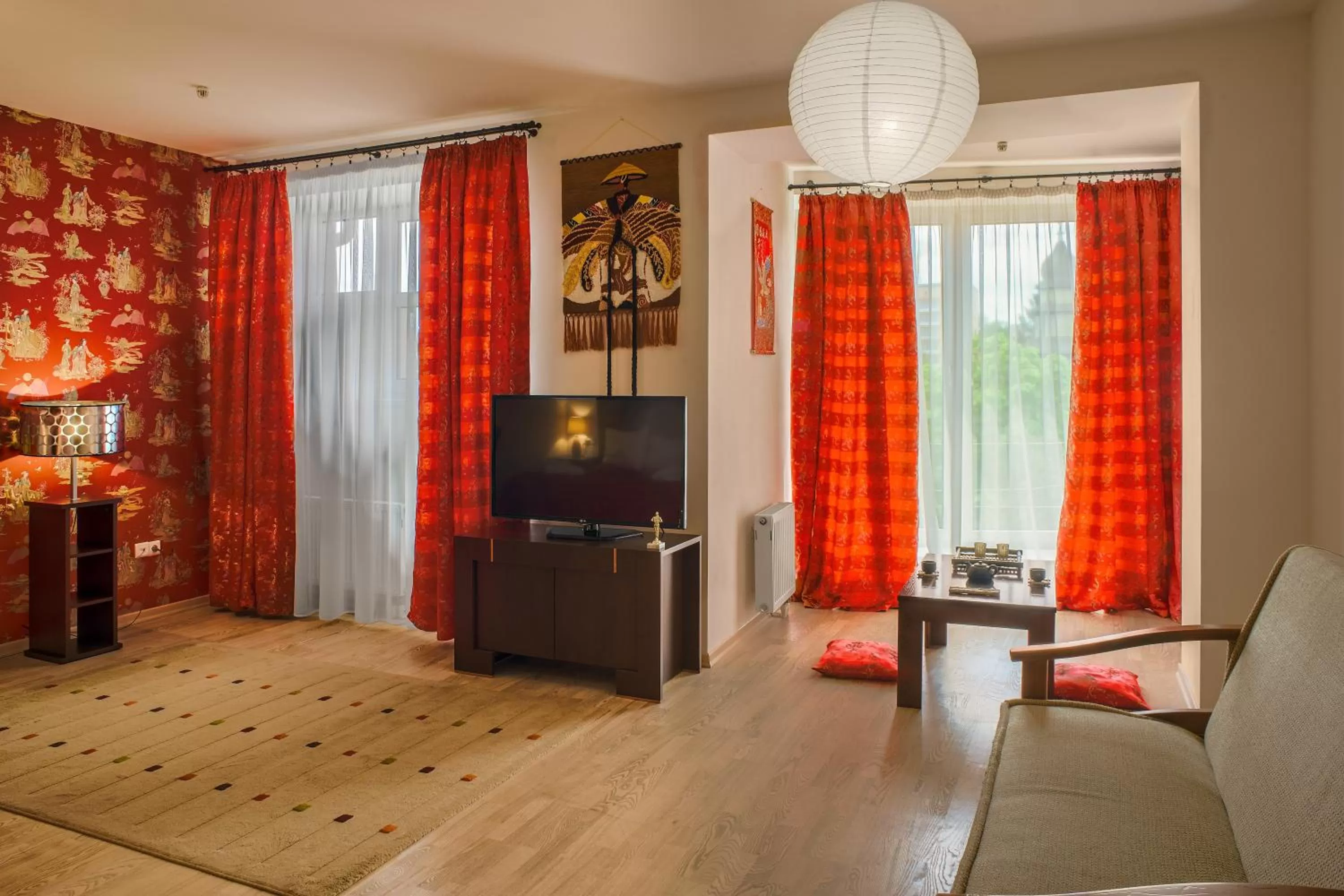 Photo of the whole room in Oscar