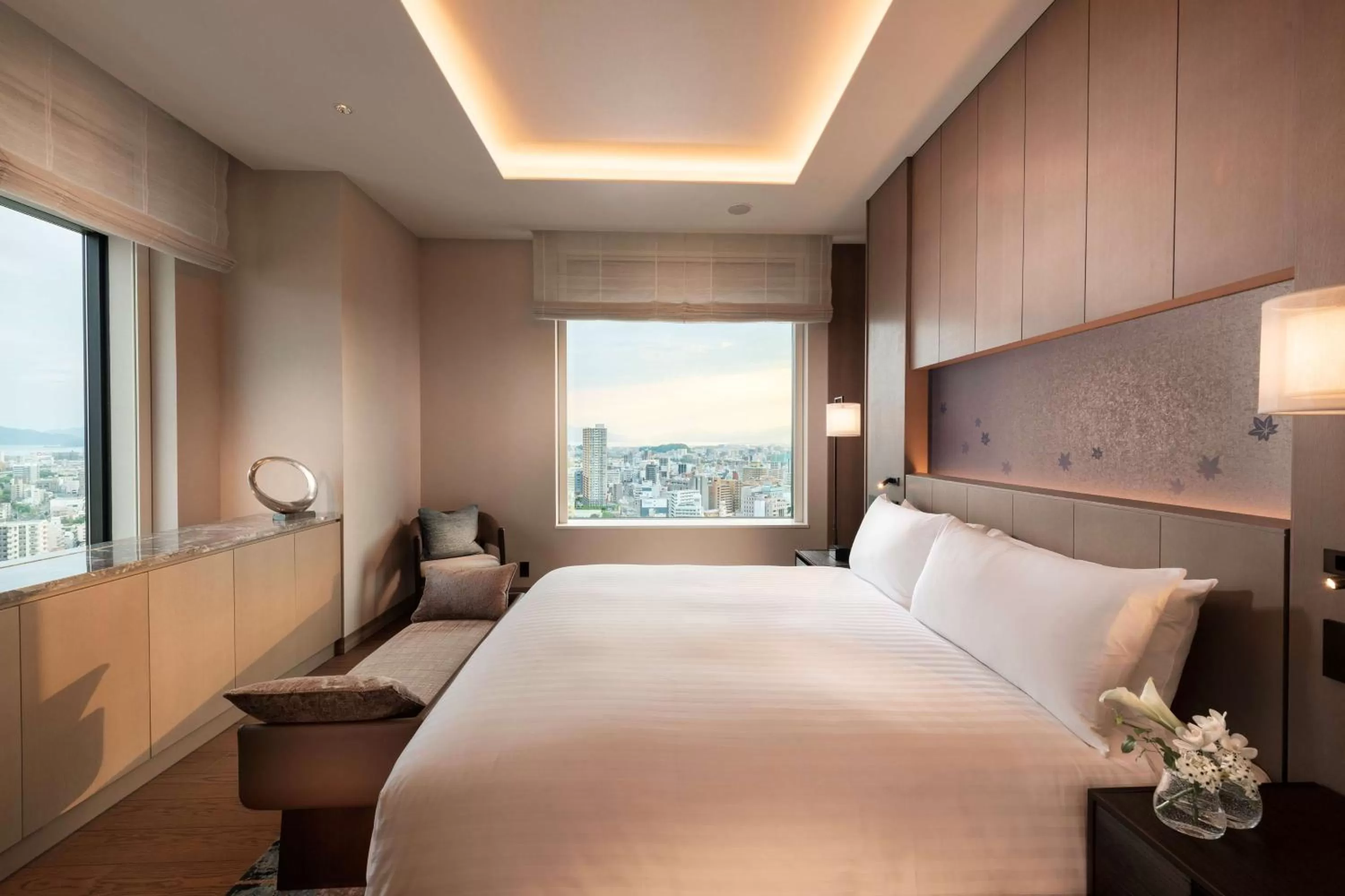 Deluxe King Suite in Hilton Hiroshima
