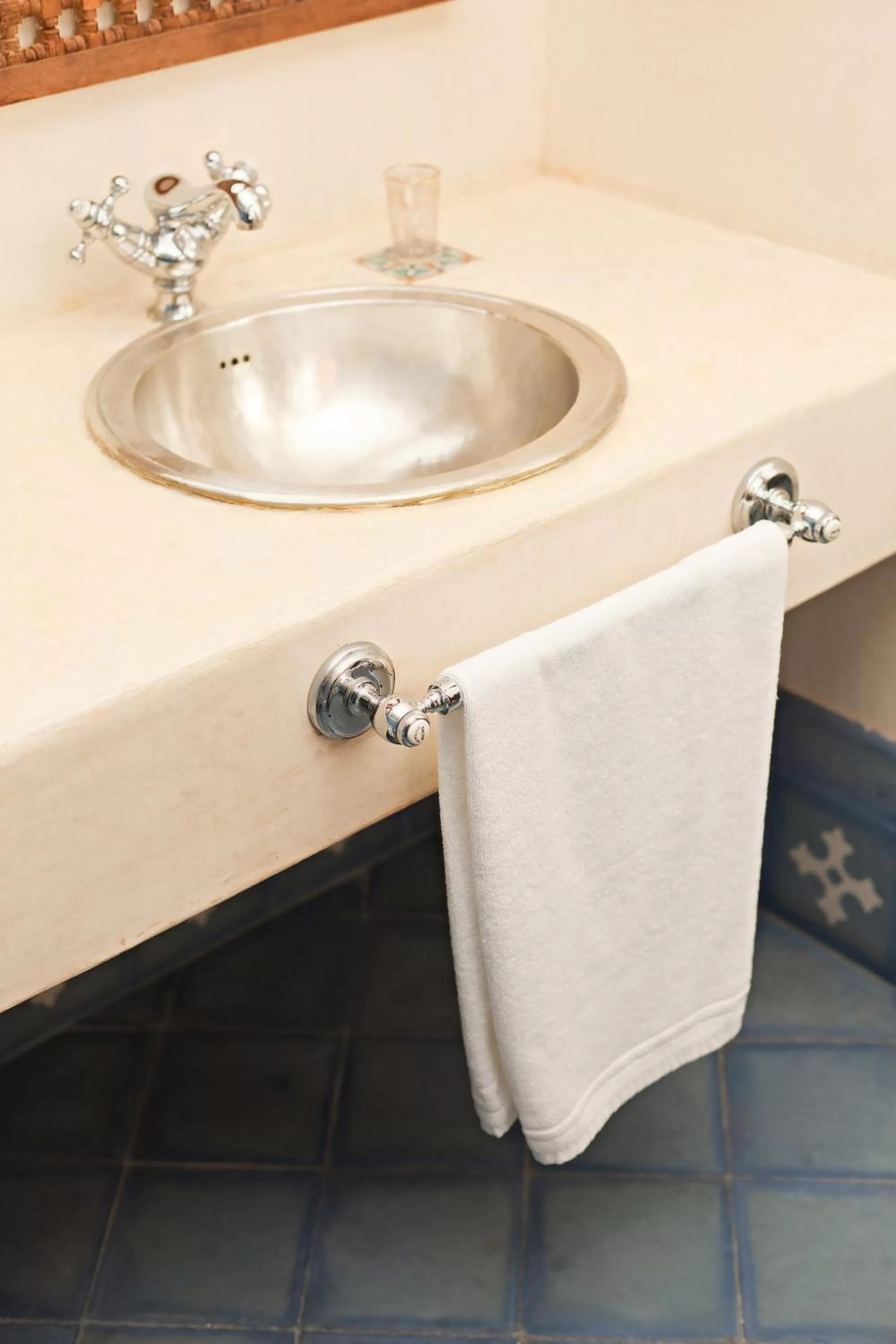 Decorative detail in Alcoba del Rey de Sevilla