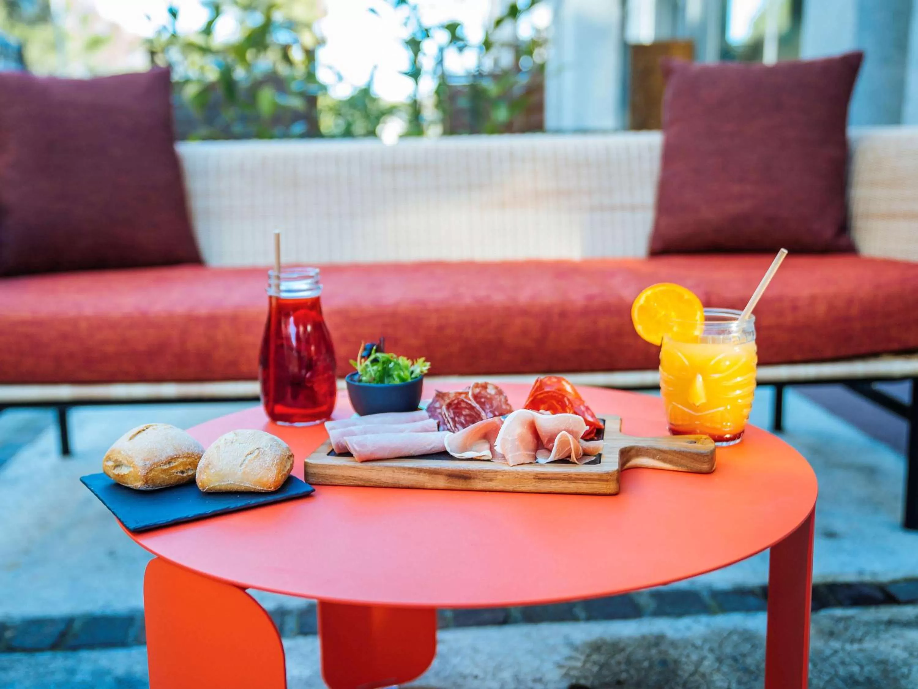 Restaurant/places to eat in ibis Styles Antibes