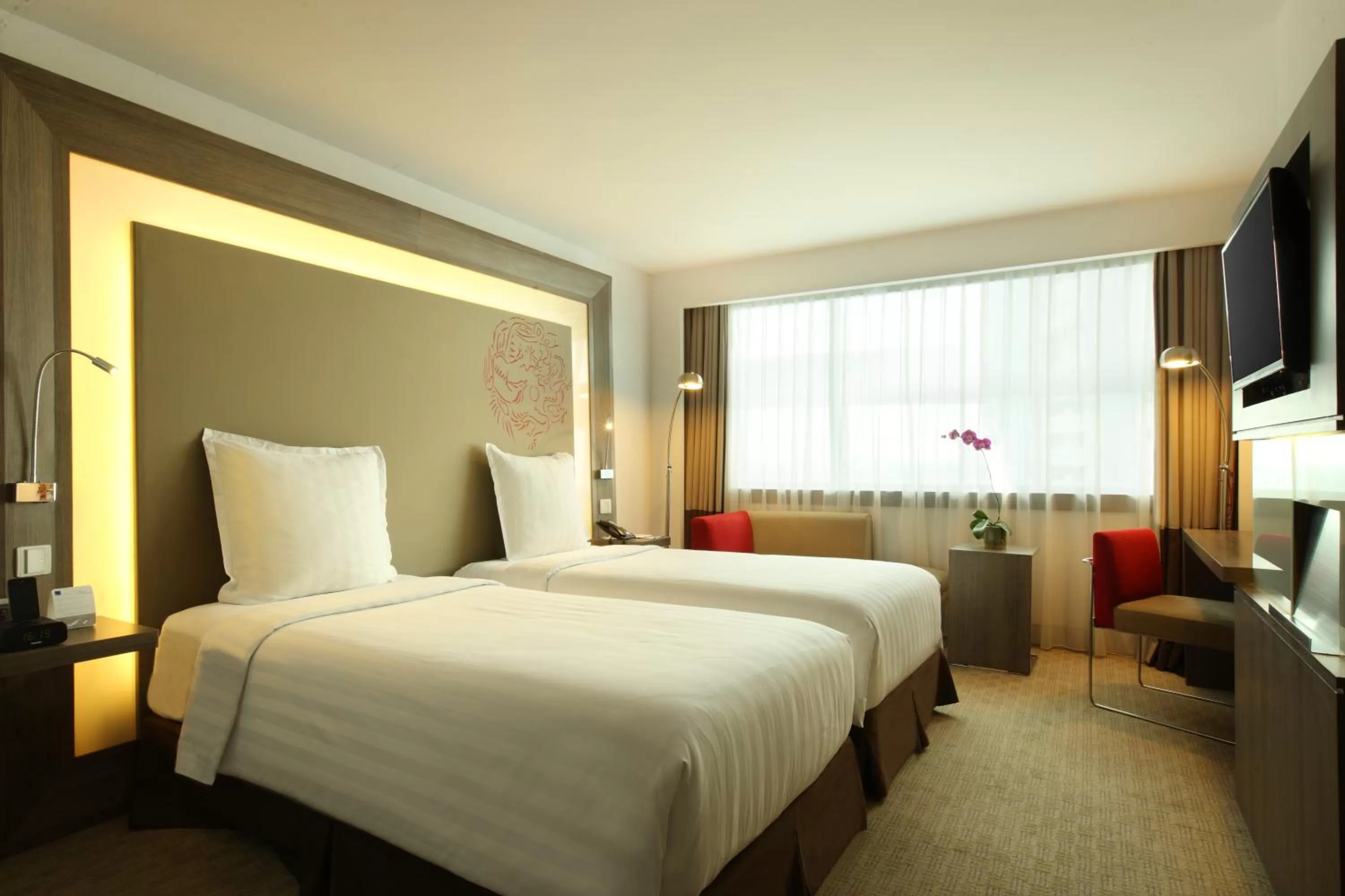 Bed in Novotel Jakarta Gajah Mada