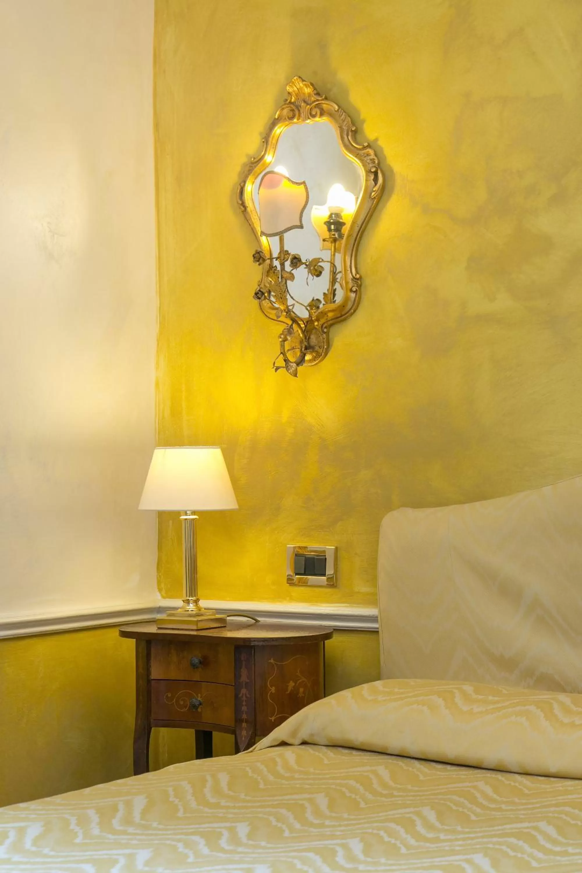 Bed in Hotel Pantalon